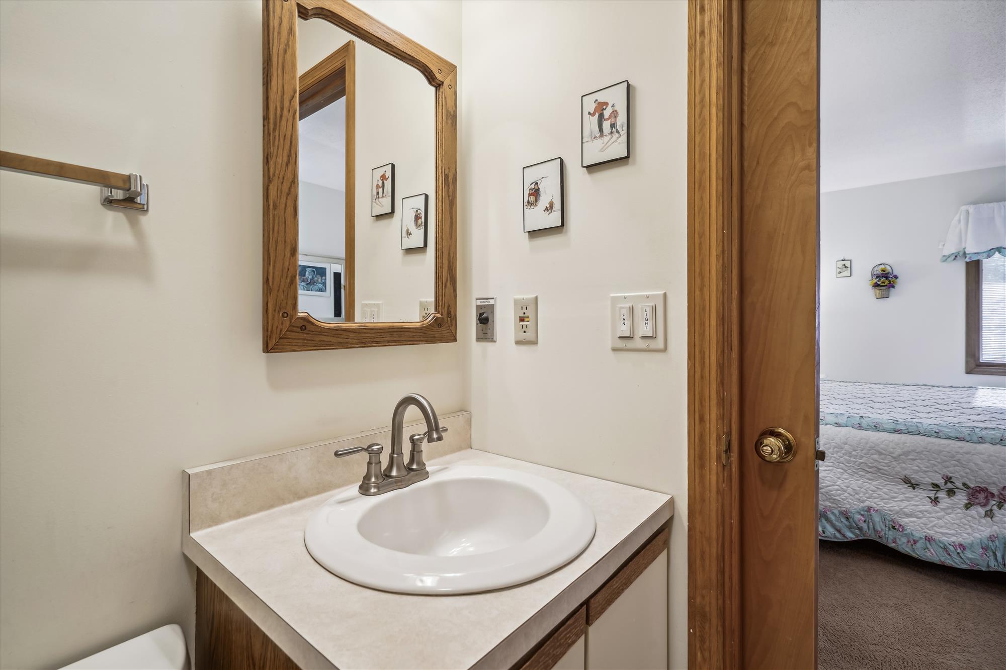 Bathroom Vanity Area