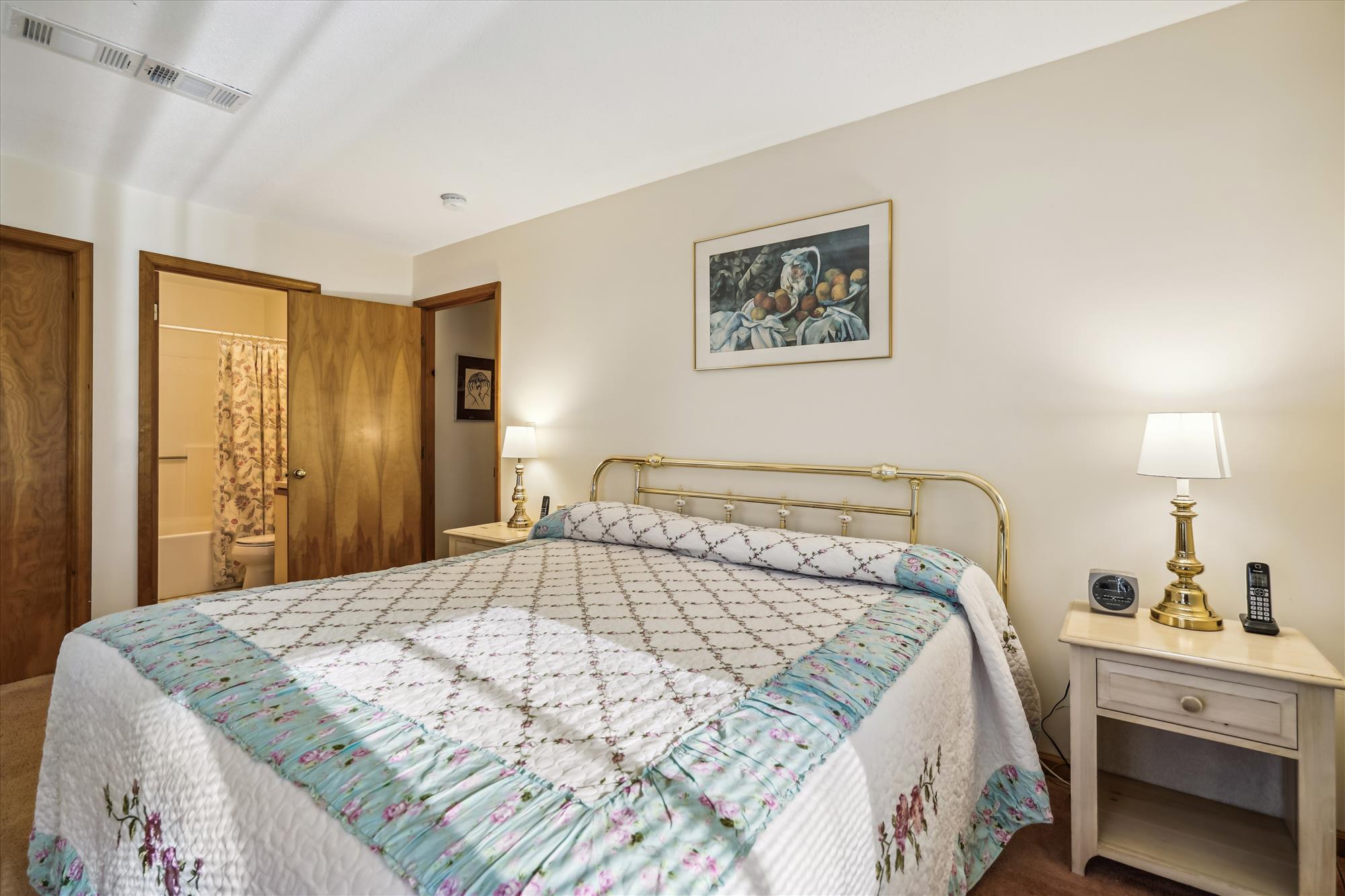 Queen Bedroom Retreat