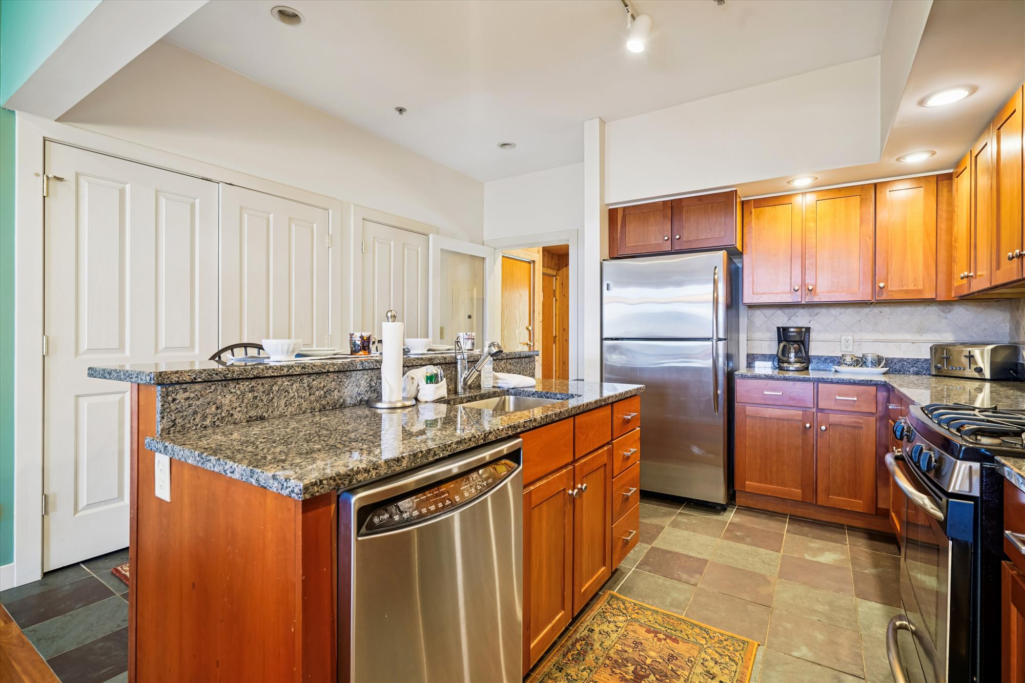Gourmet Kitchen