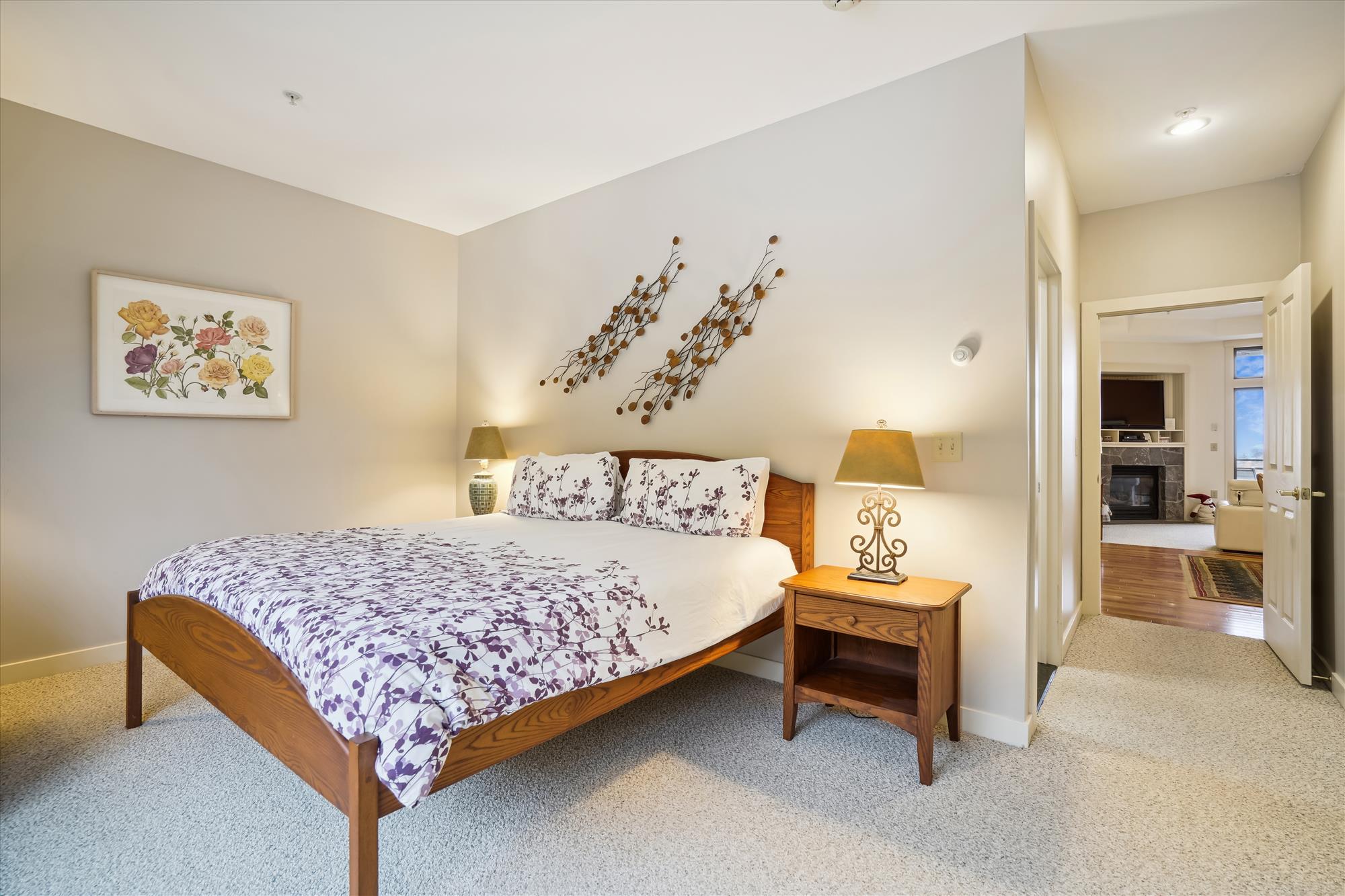 Bright Primary Suite with Mountain Views