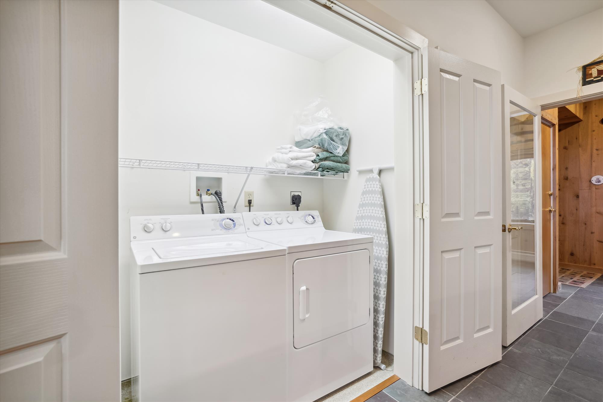 In-Unit Laundry Convenience