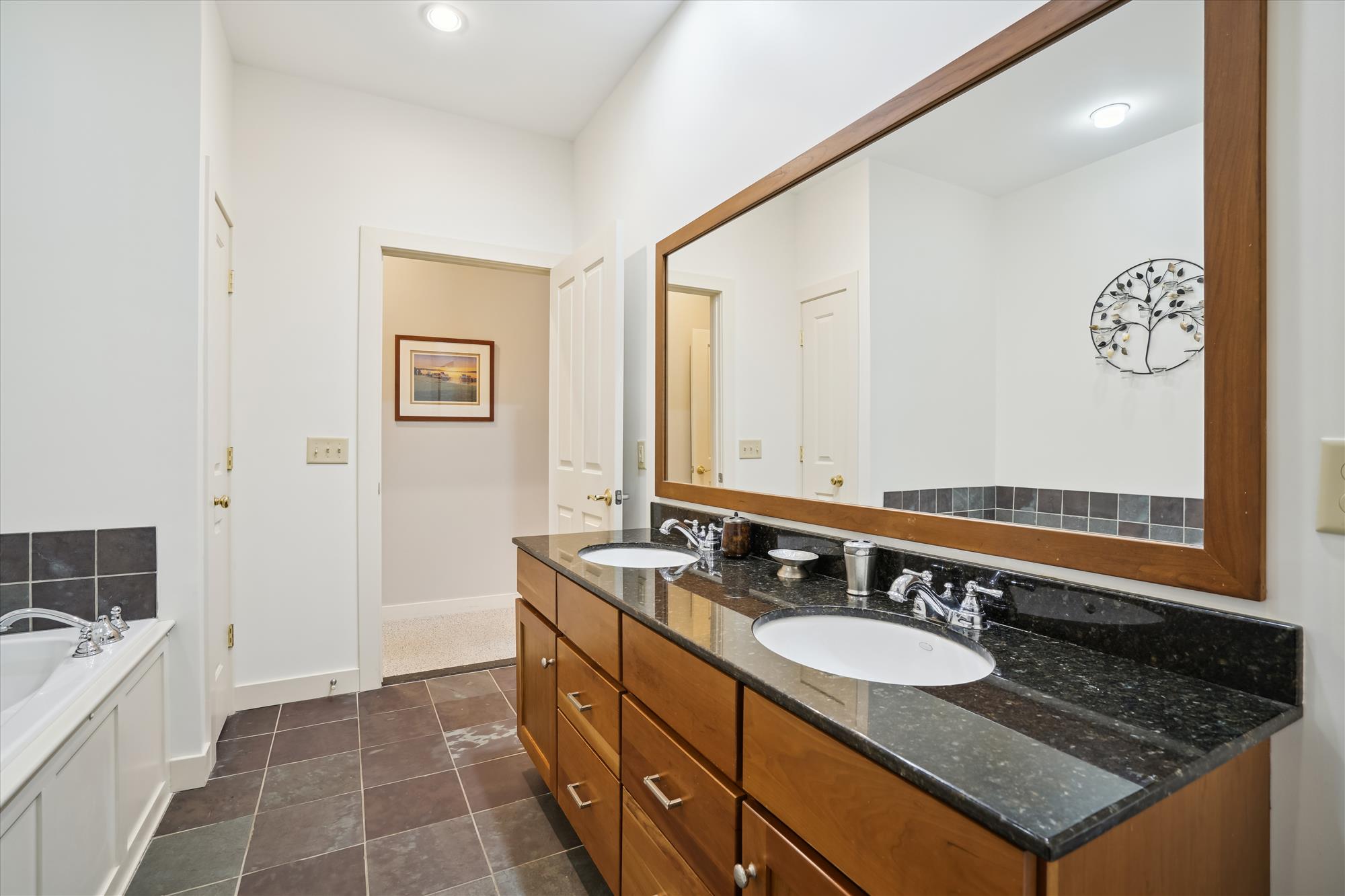 Spacious Ensuite with Double Vanity