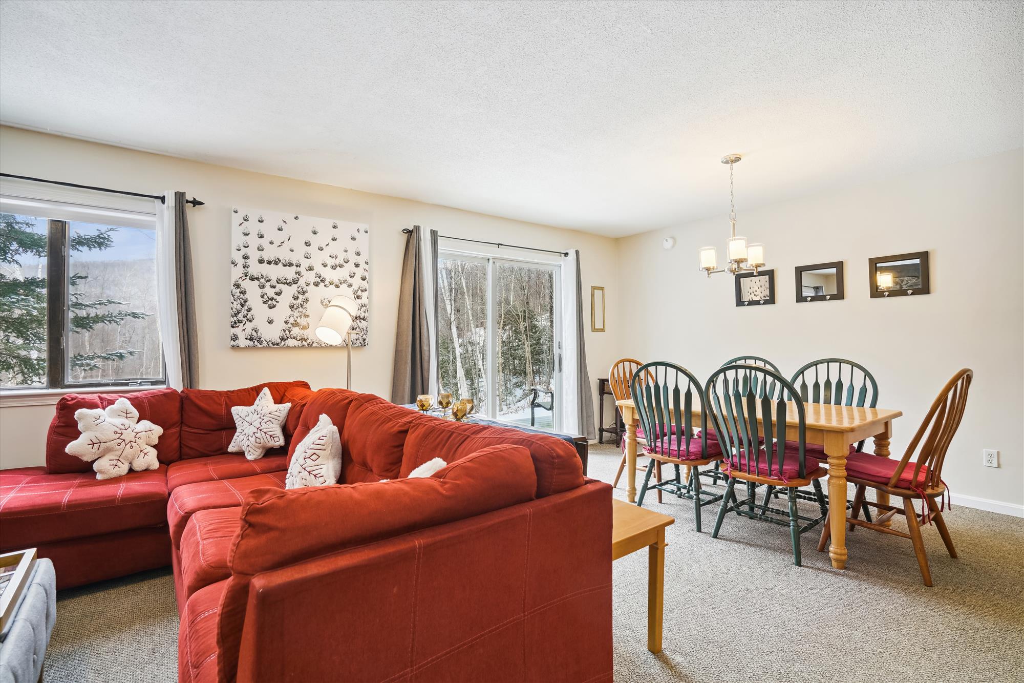 Comfortable Space for Entertaining