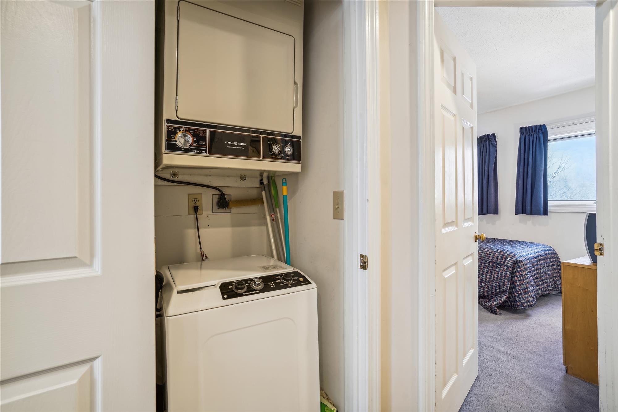 In-Unit Laundry