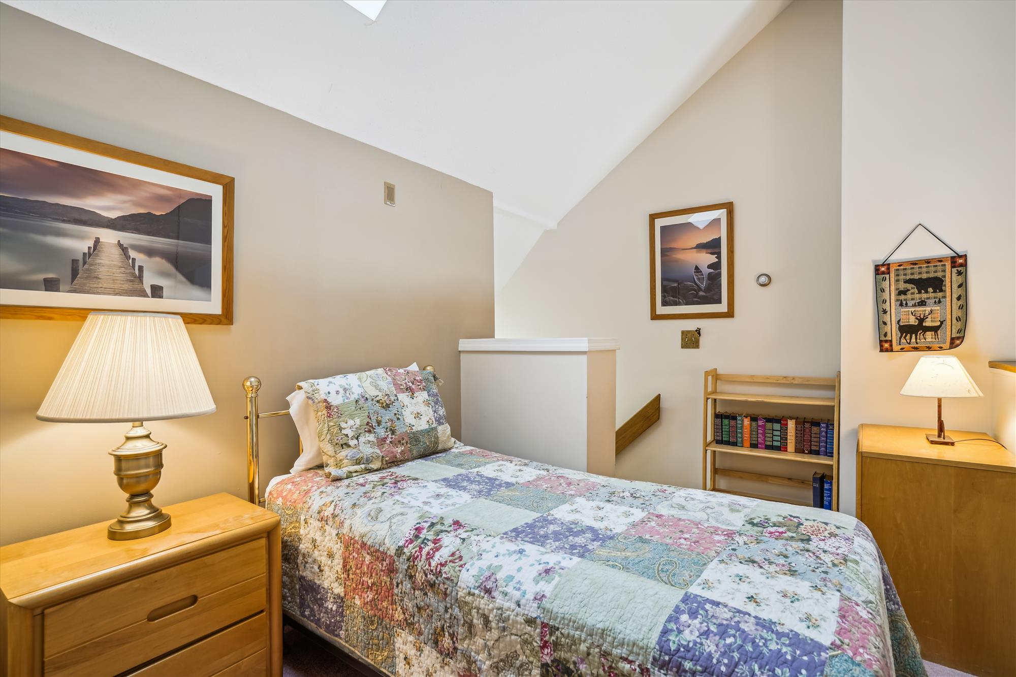 Twin beds in Loft