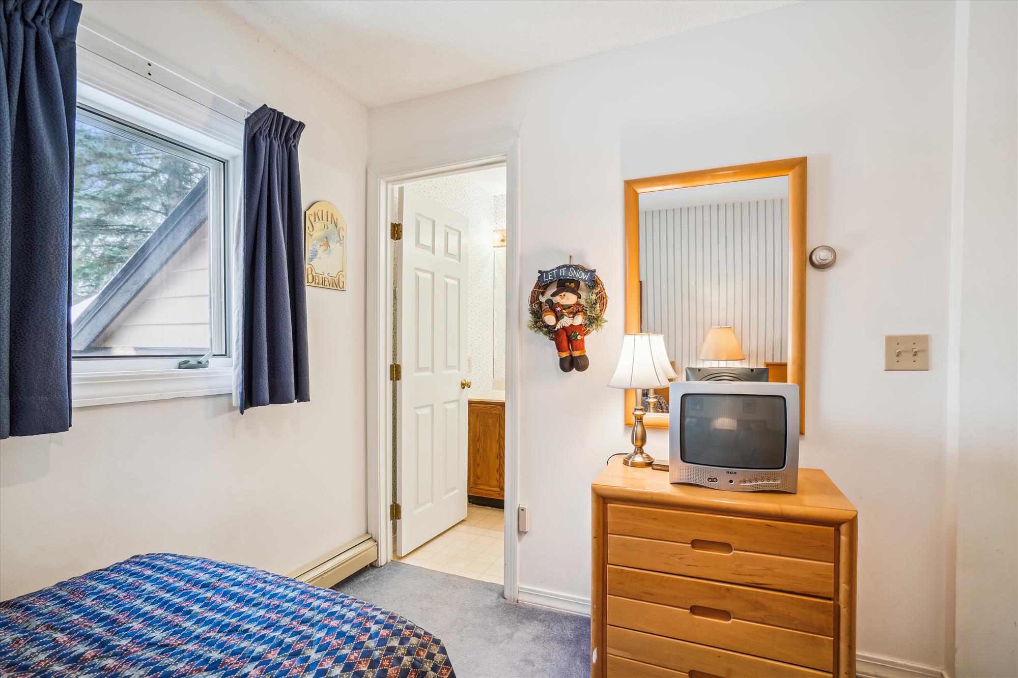 Bright Guest Bedroom