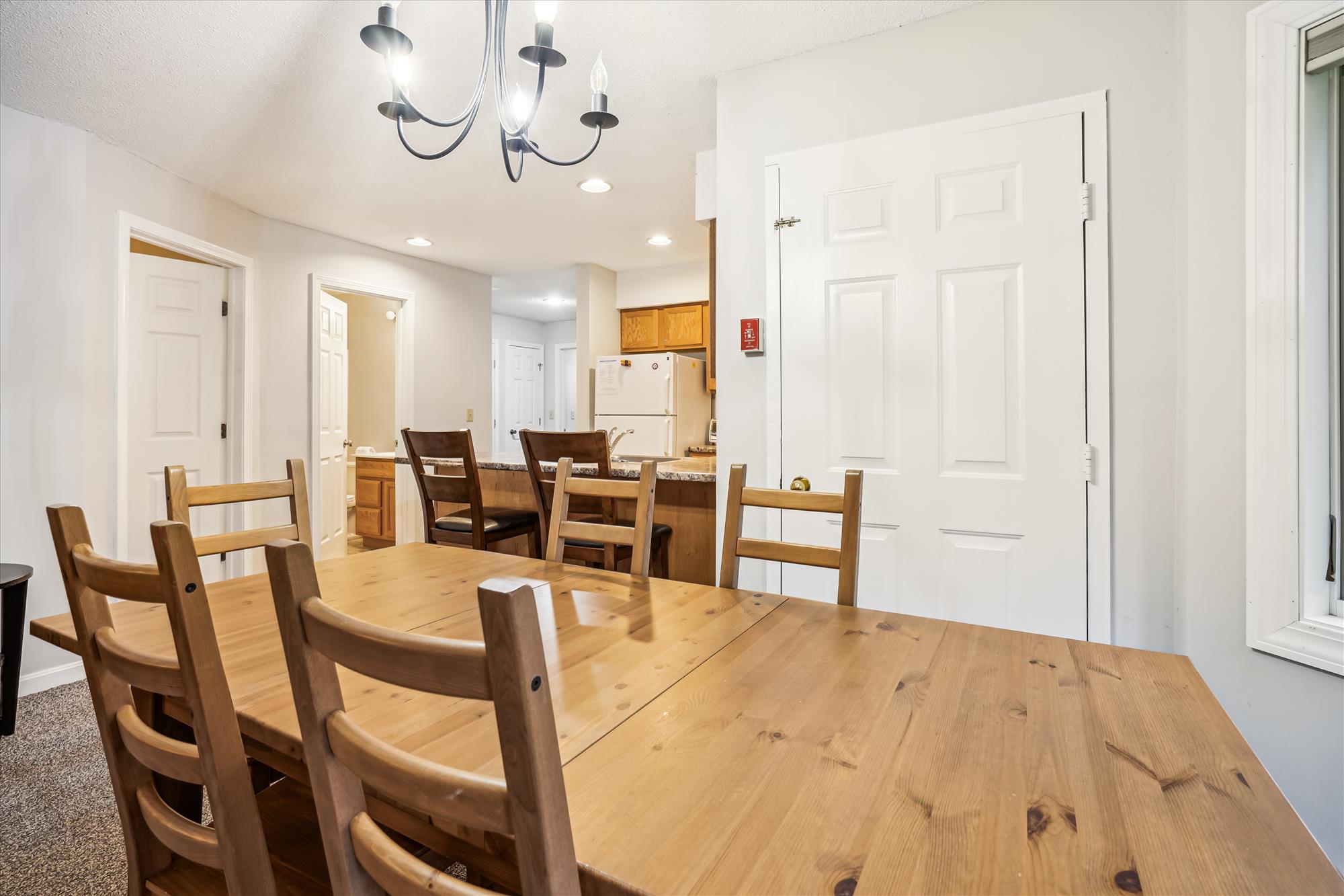 Dining and Living Connection