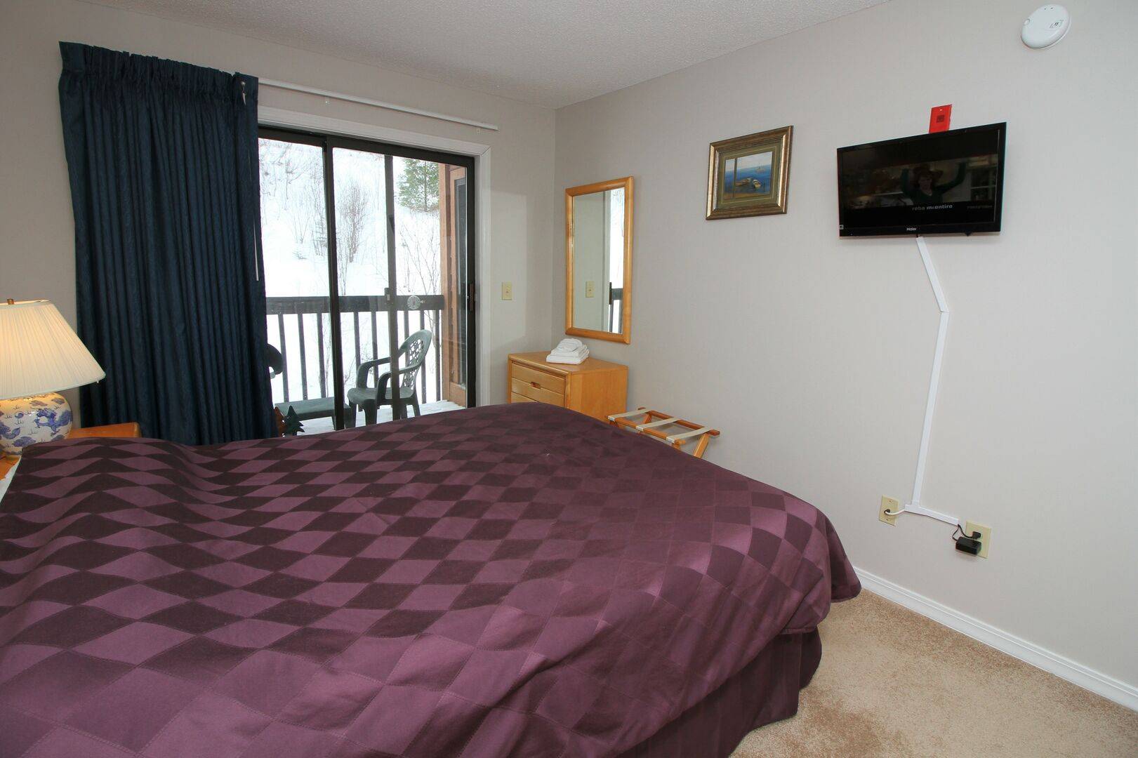 Bedroom with Private Balcony Access