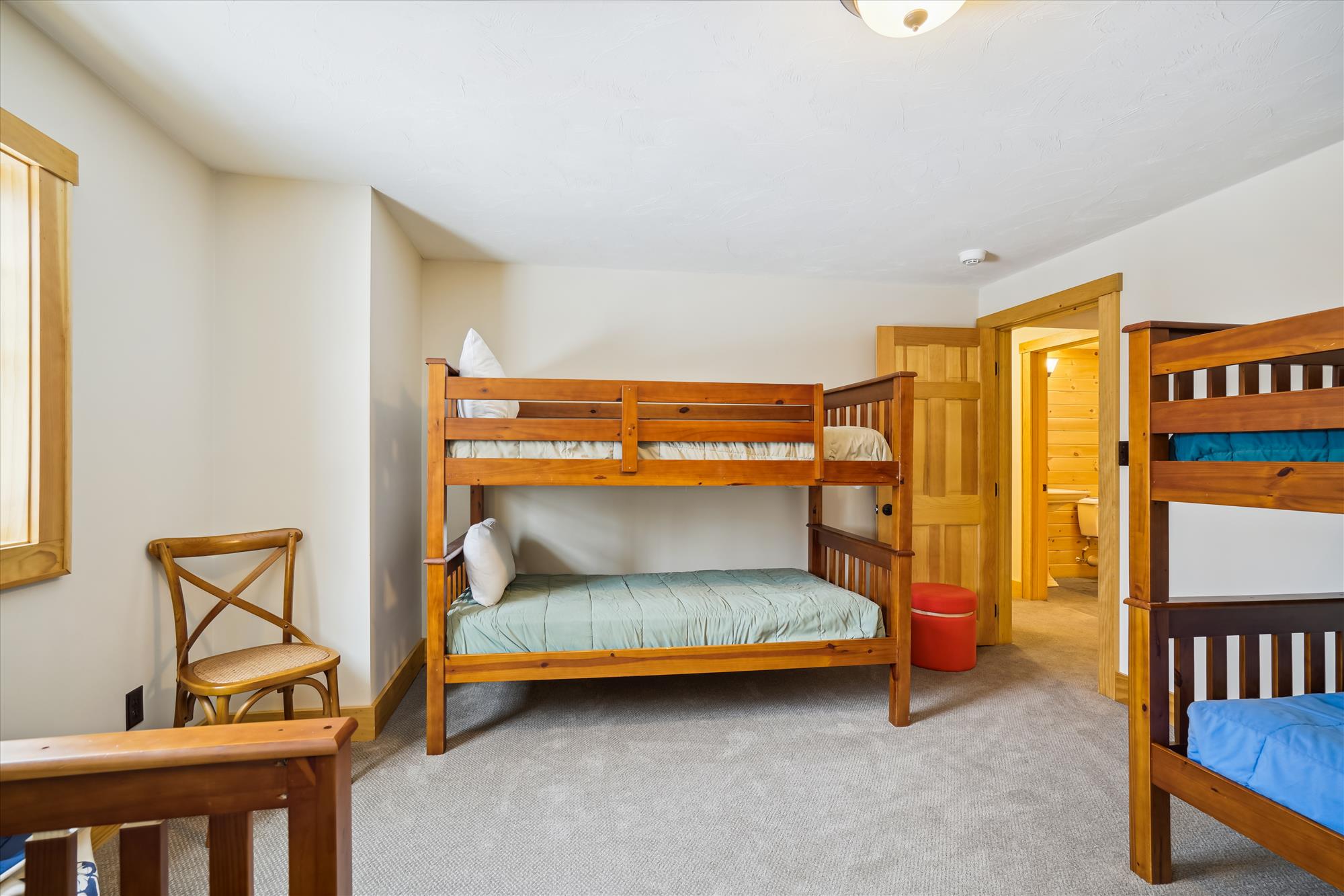 Bunk Room for Families and Groups