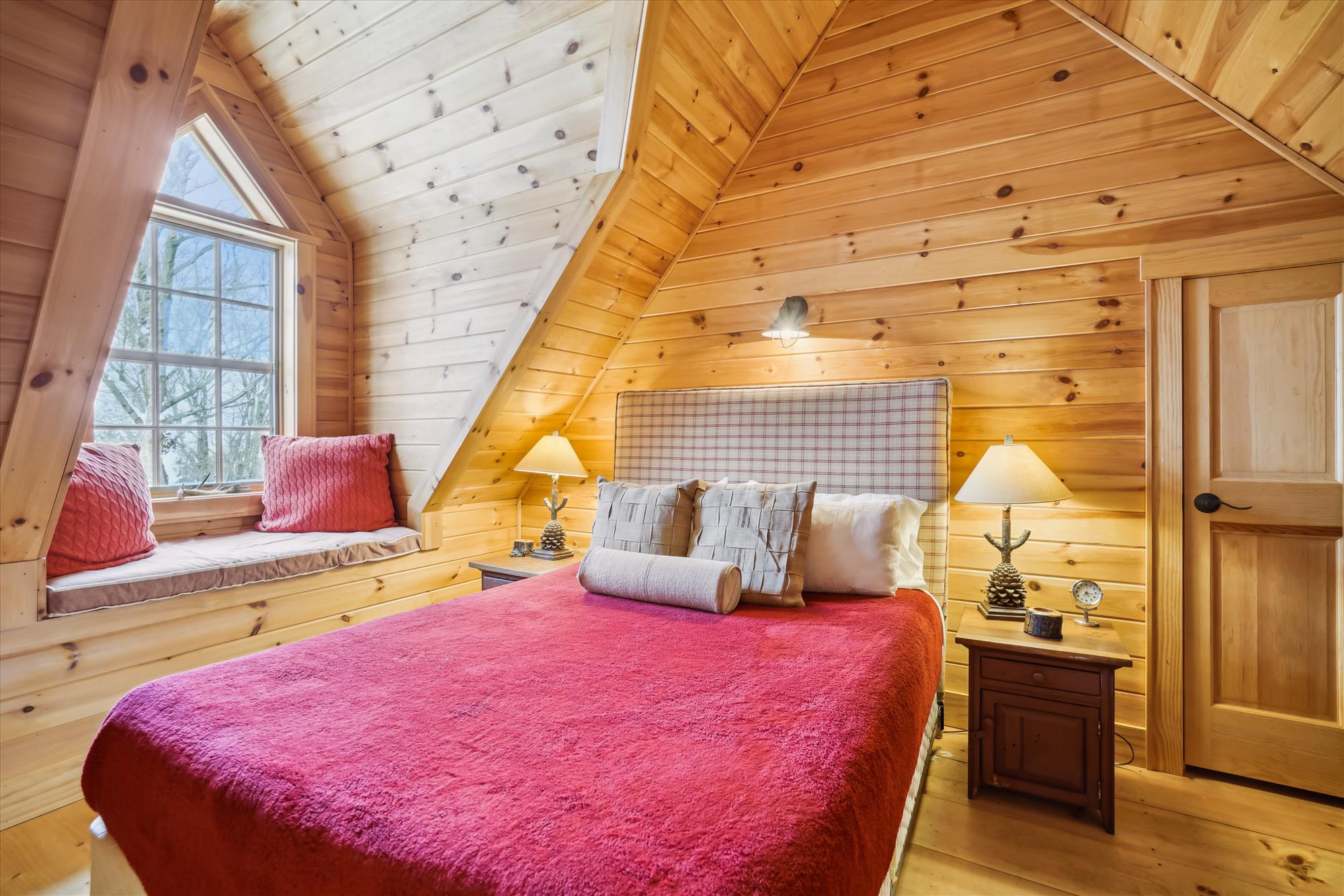 Loft Bedroom with Woodland Views