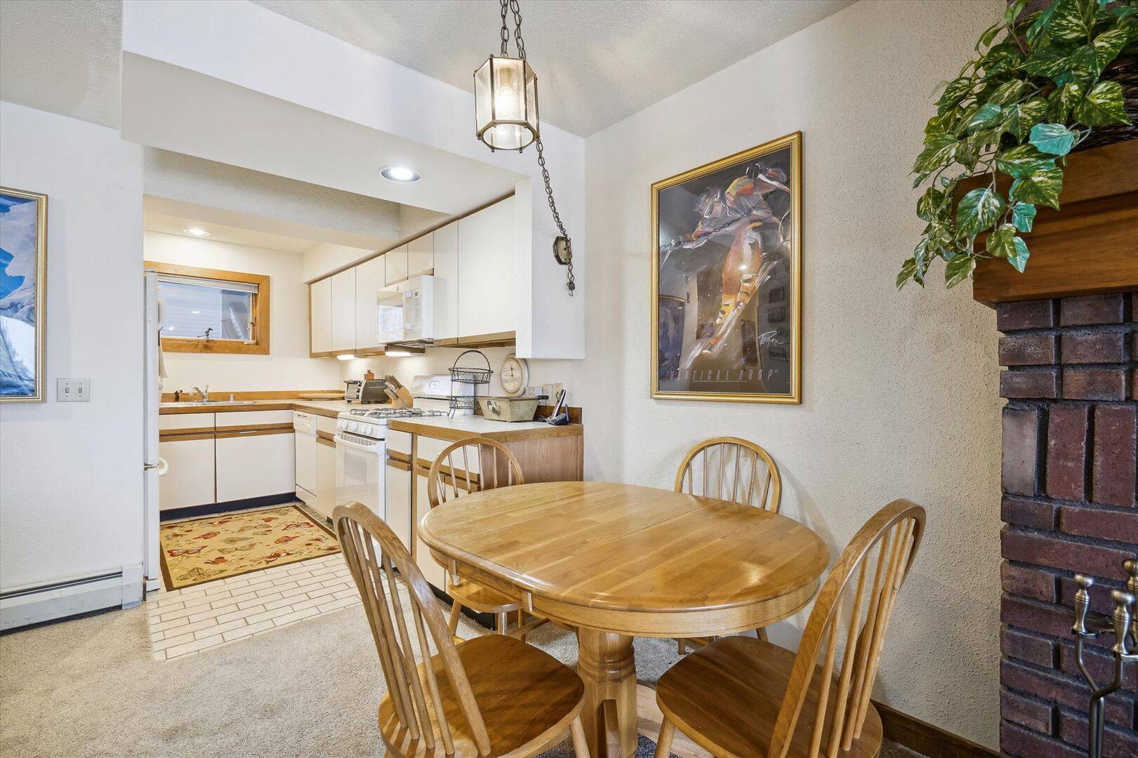 Sunrise Village East Glade B3 | Photo 7