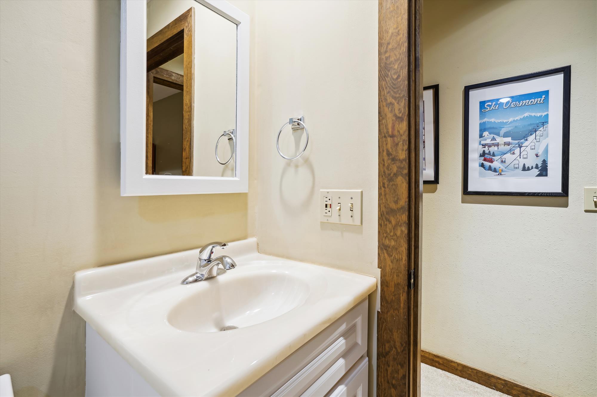 Convenient Bathroom Vanity