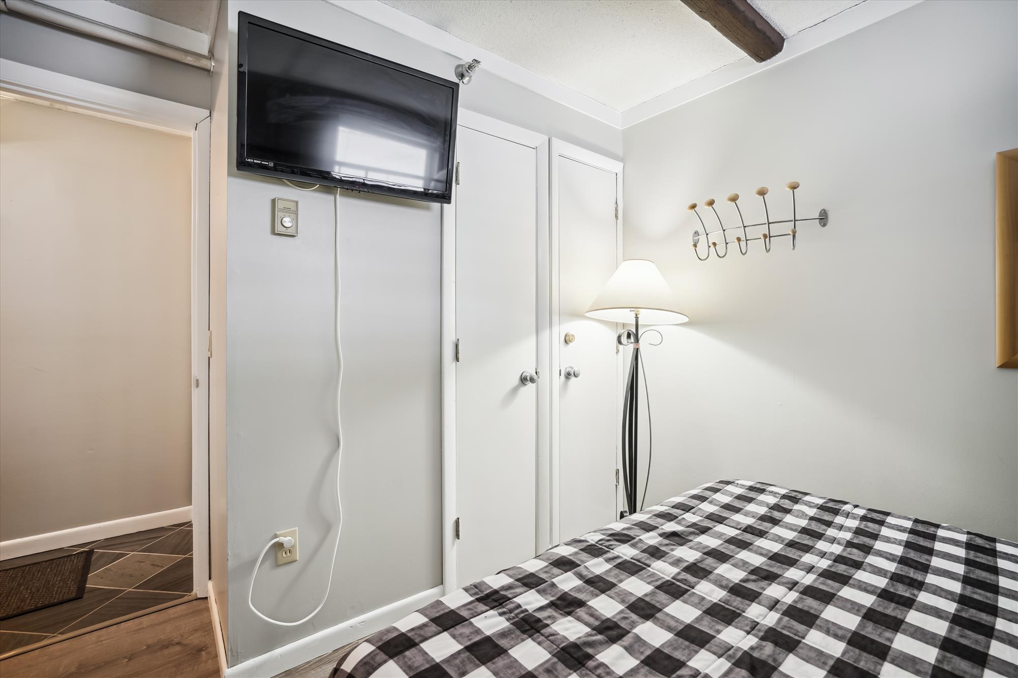 Wind Down - Bunk Room