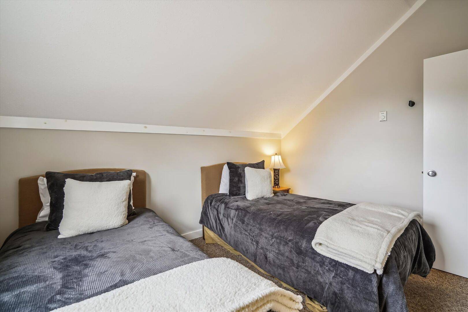 Twin Bedroom
