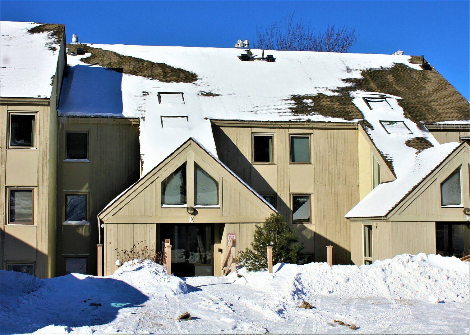 Whiffletree Condo Unit E4 | Photo 10