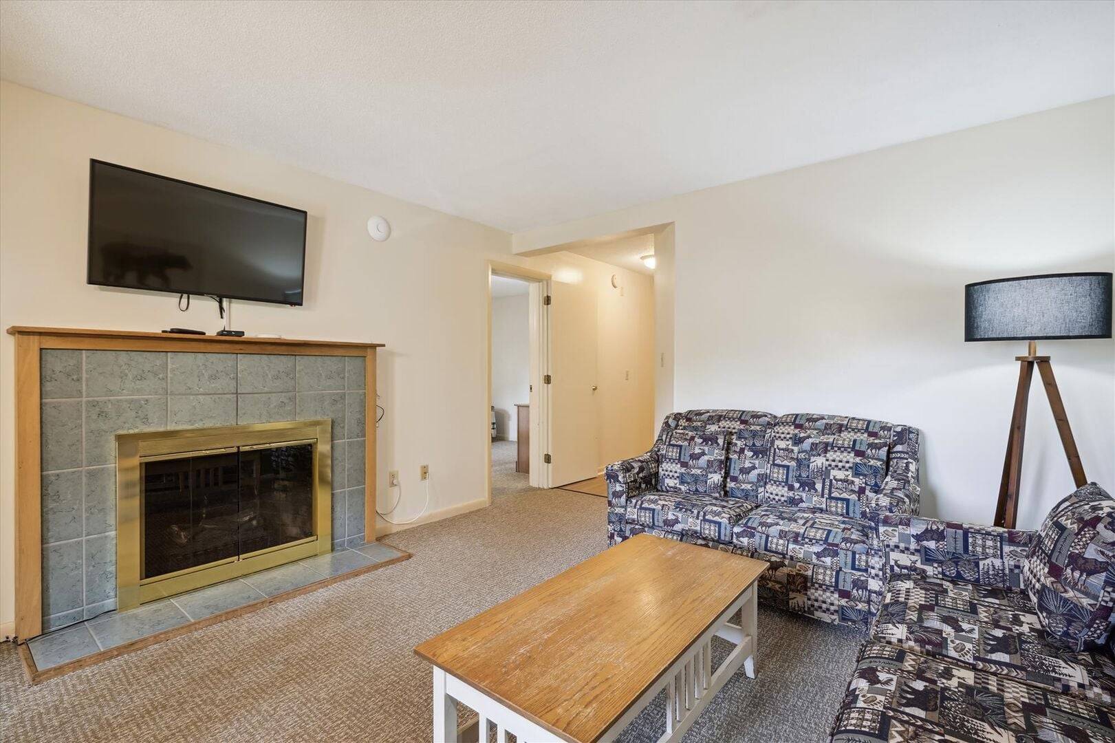 101 102 Cedarbrook Two bedroom Suite