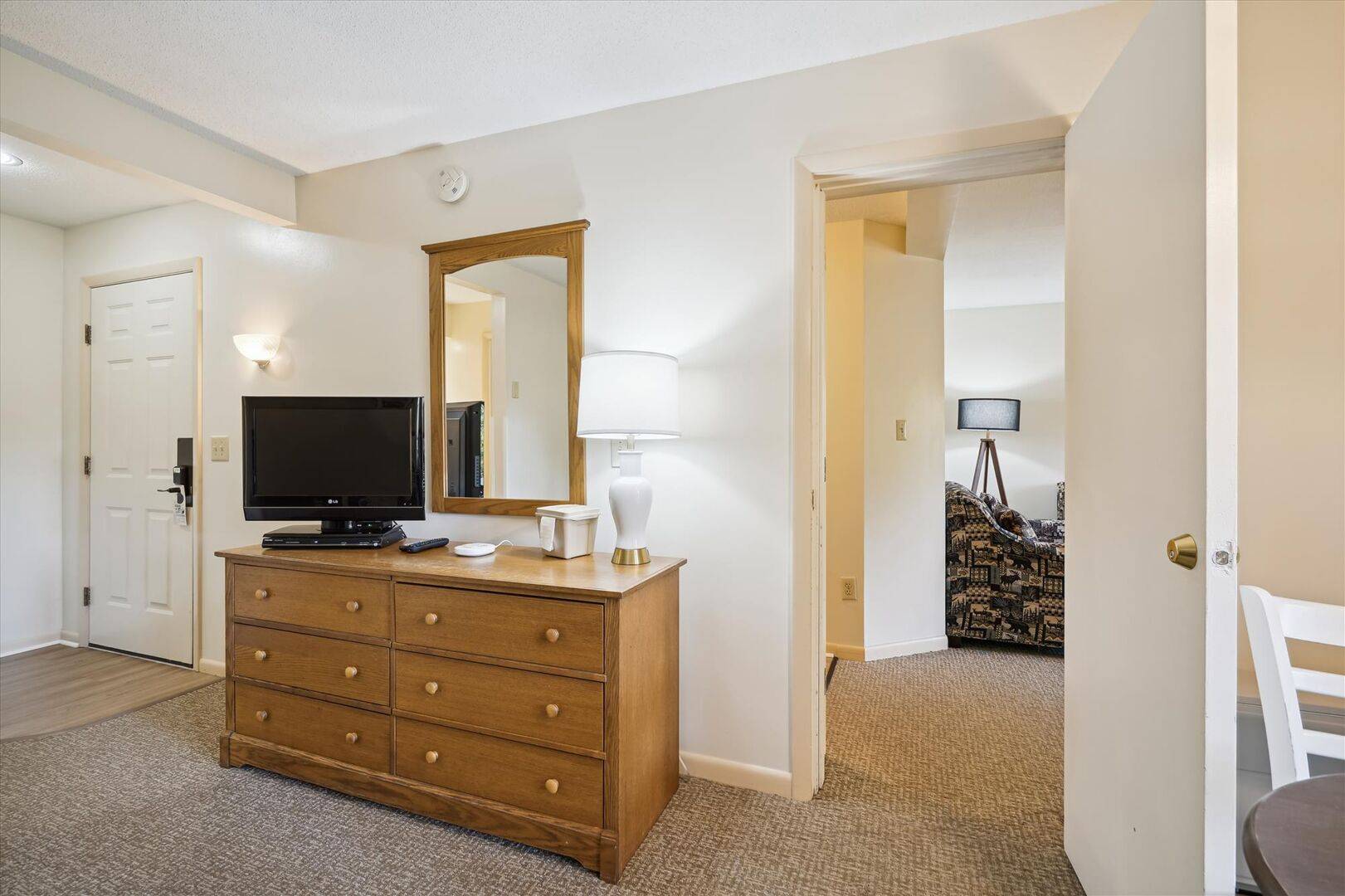 101 102 Cedarbrook Two bedroom Suite | Photo 17