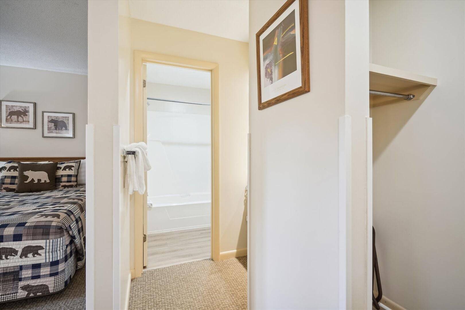 101 102 Cedarbrook Two bedroom Suite | Photo 24
