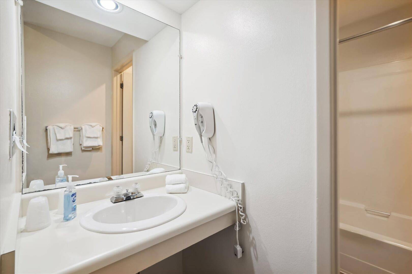 103 104 Cedarbrook Two bedroom Suite | Photo 16