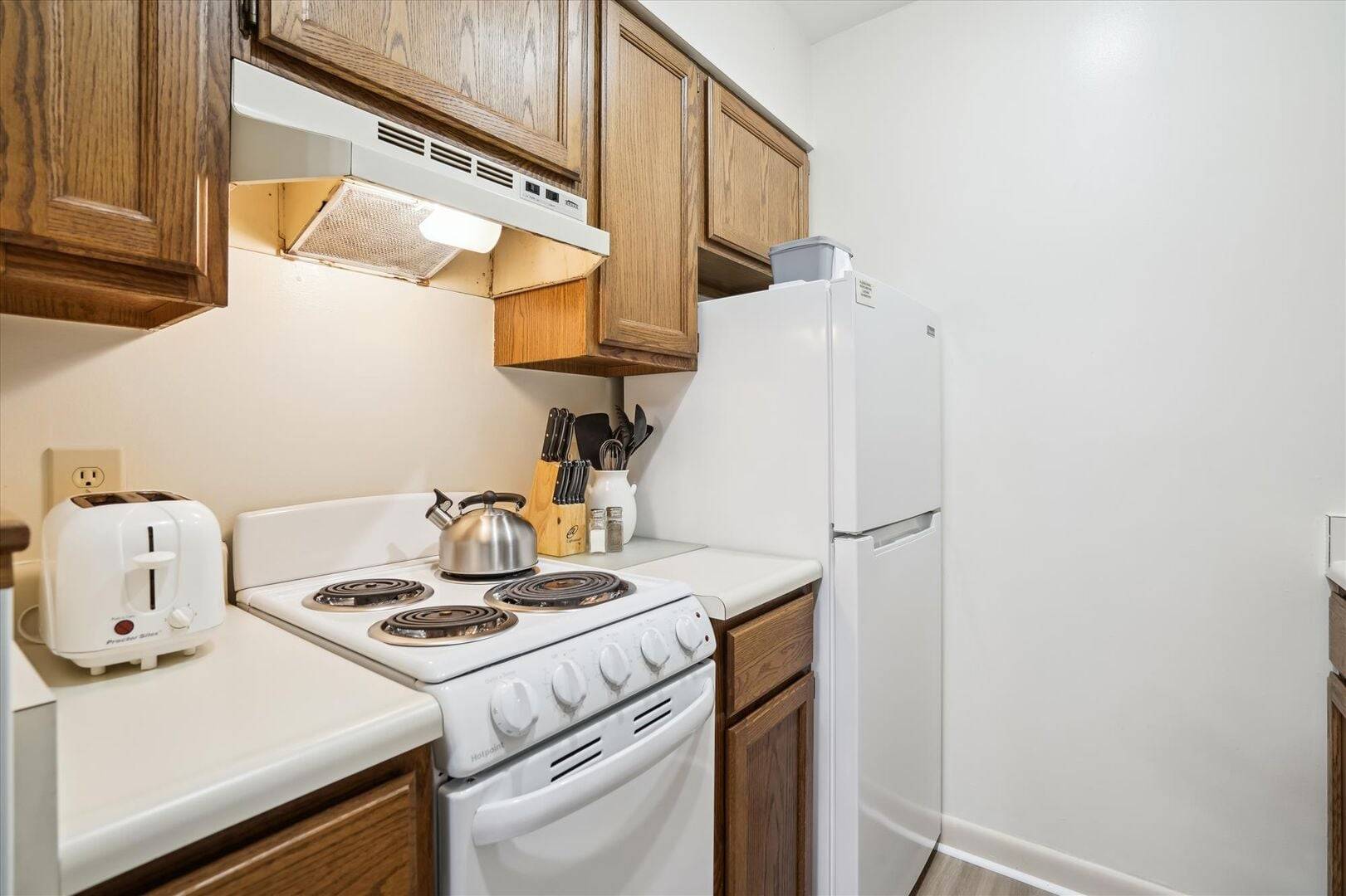 103 Cedarbrook One bedroom Queen Suite | Photo 5
