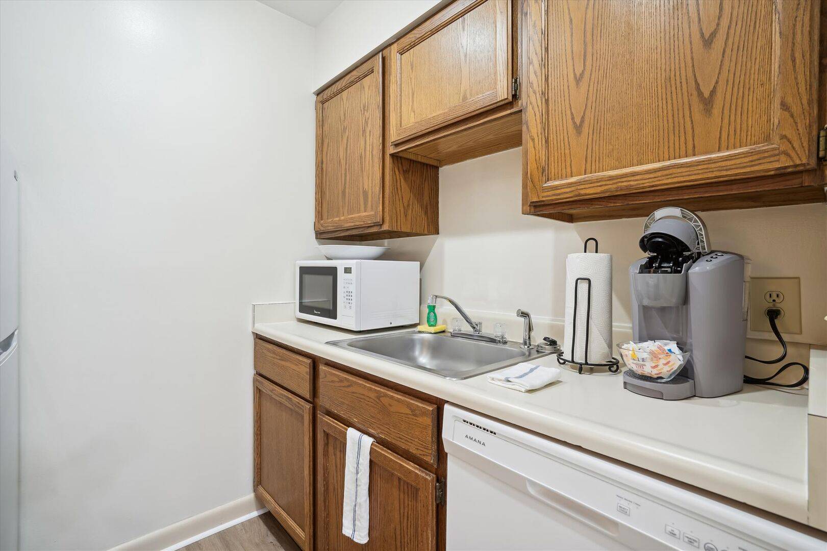 103 Cedarbrook One bedroom Queen Suite | Photo 6