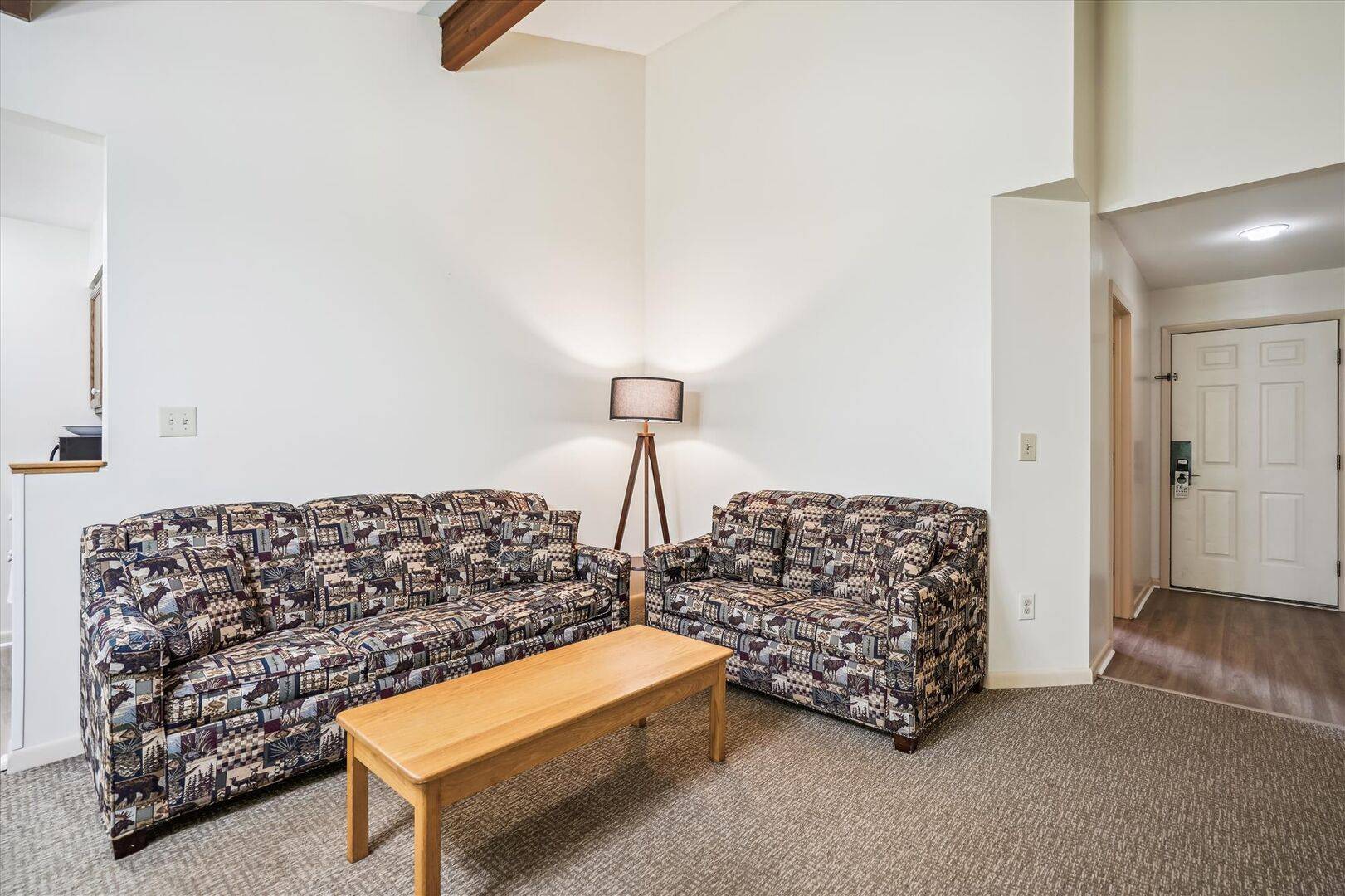 106 Cedarbrook One bedroom Queen Suite 4