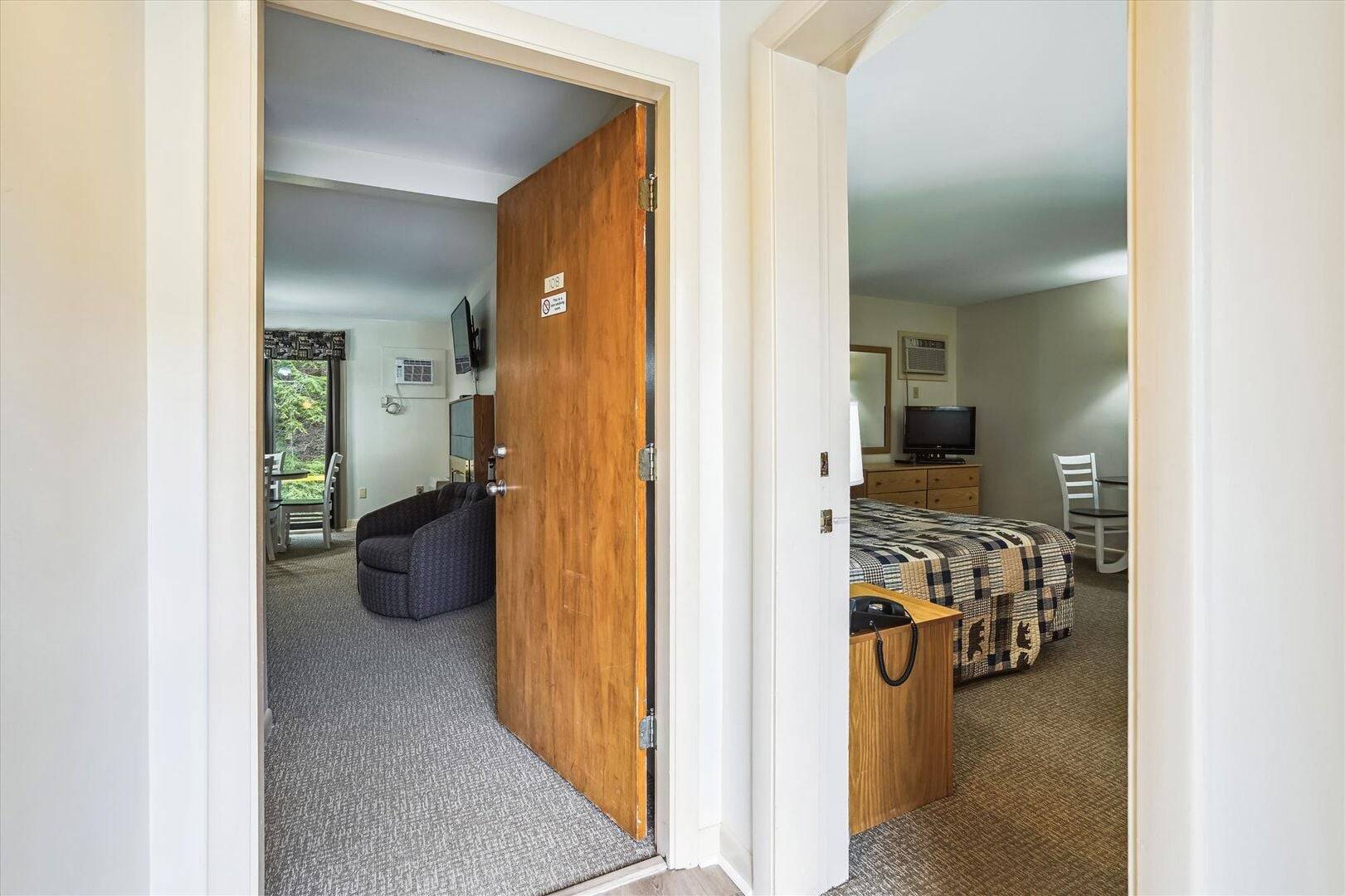 109 110 Cedarbrook Two bedroom Suite | Photo 34