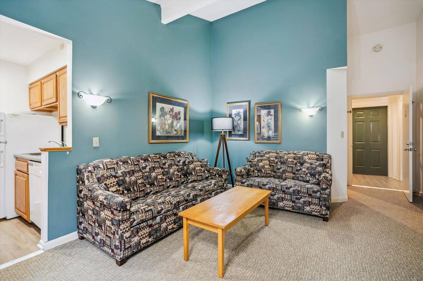 207 208 Cedarbrook Two bedroom Suite 3