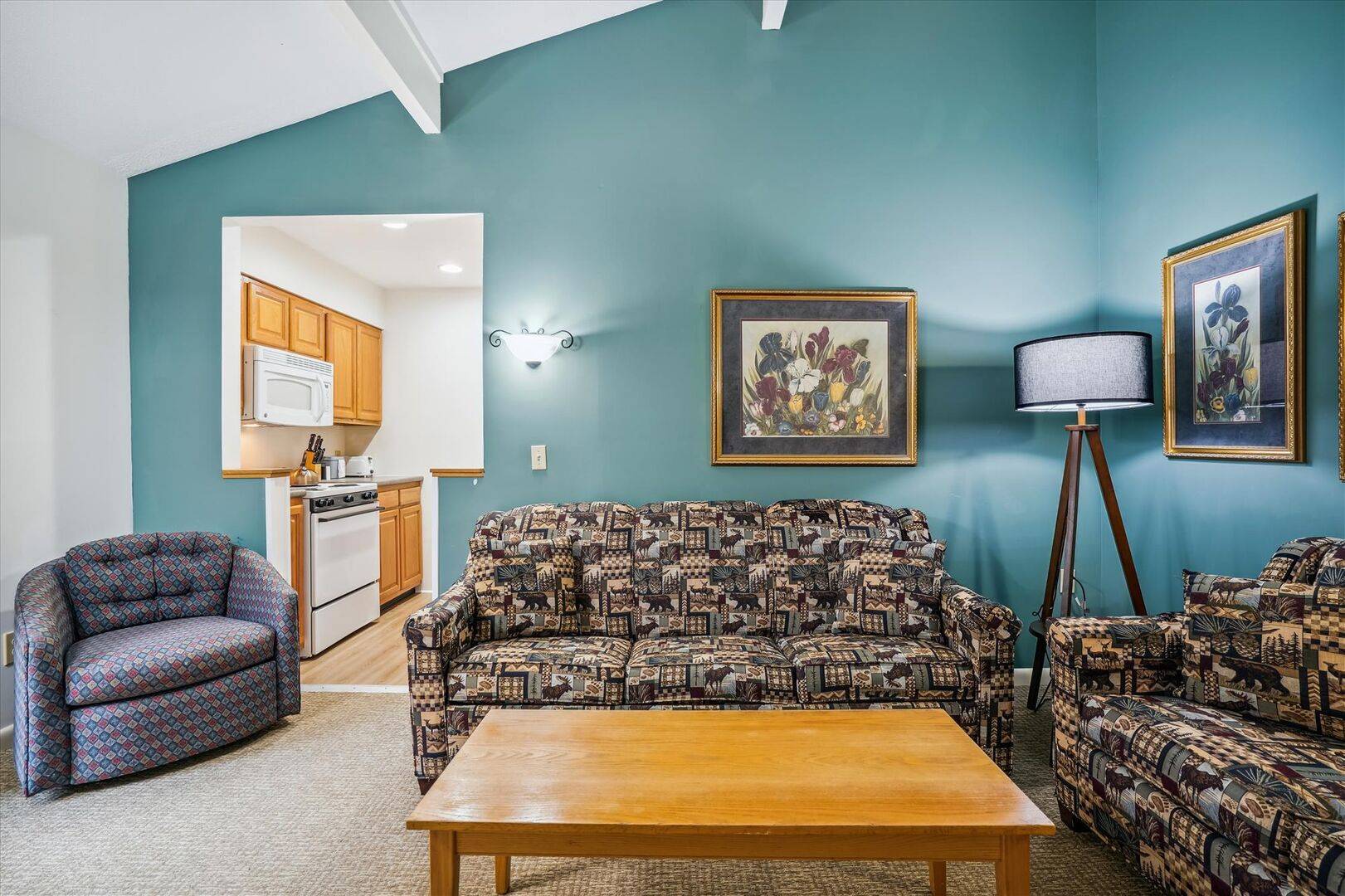 209 Cedarbrook One bedroom Queen Suite 2
