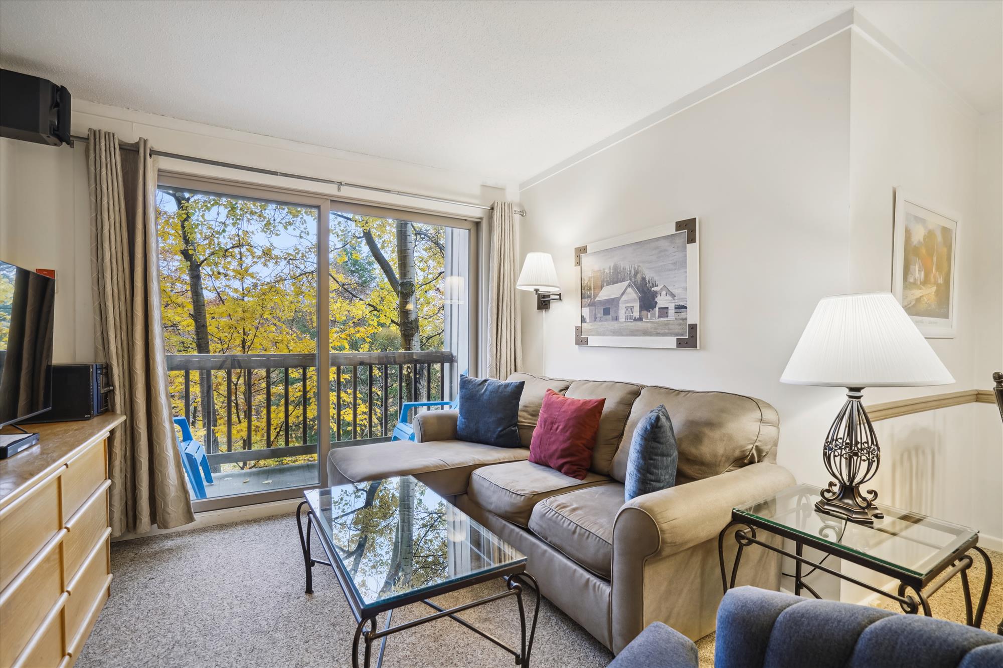 Whiffletree Condo Unit F5 2
