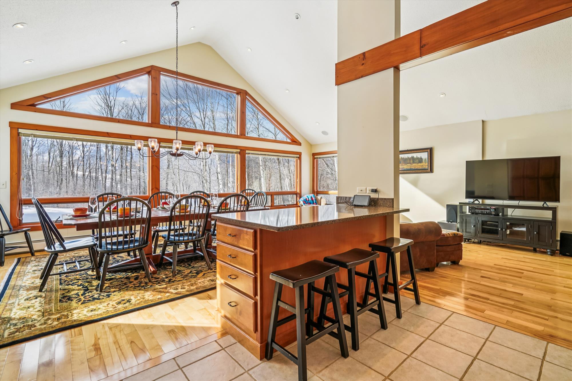 Kitchen Island with Seating