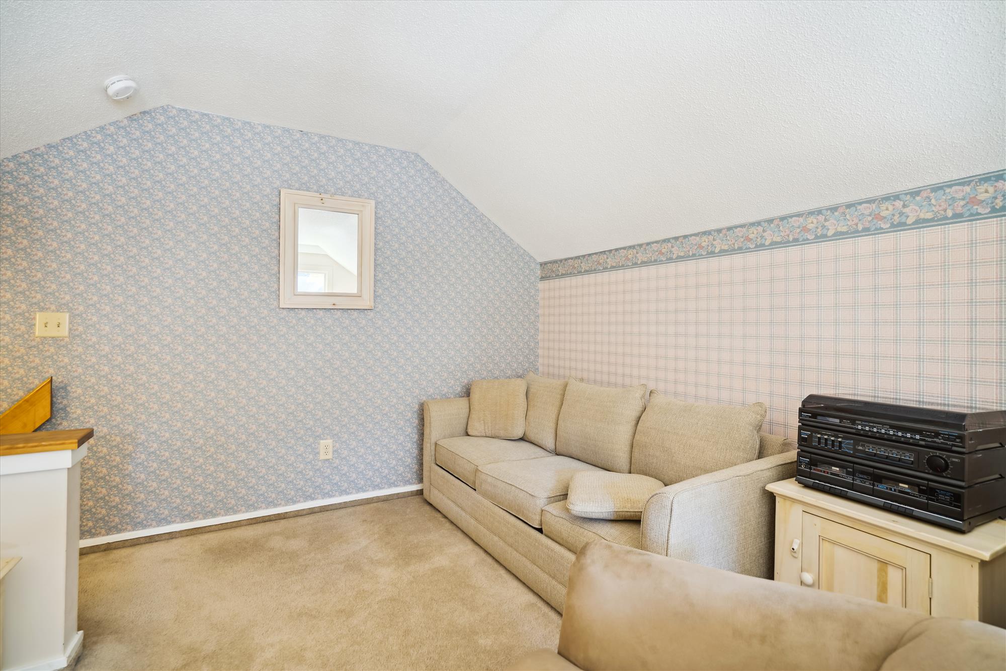 Loft - Your own Corner