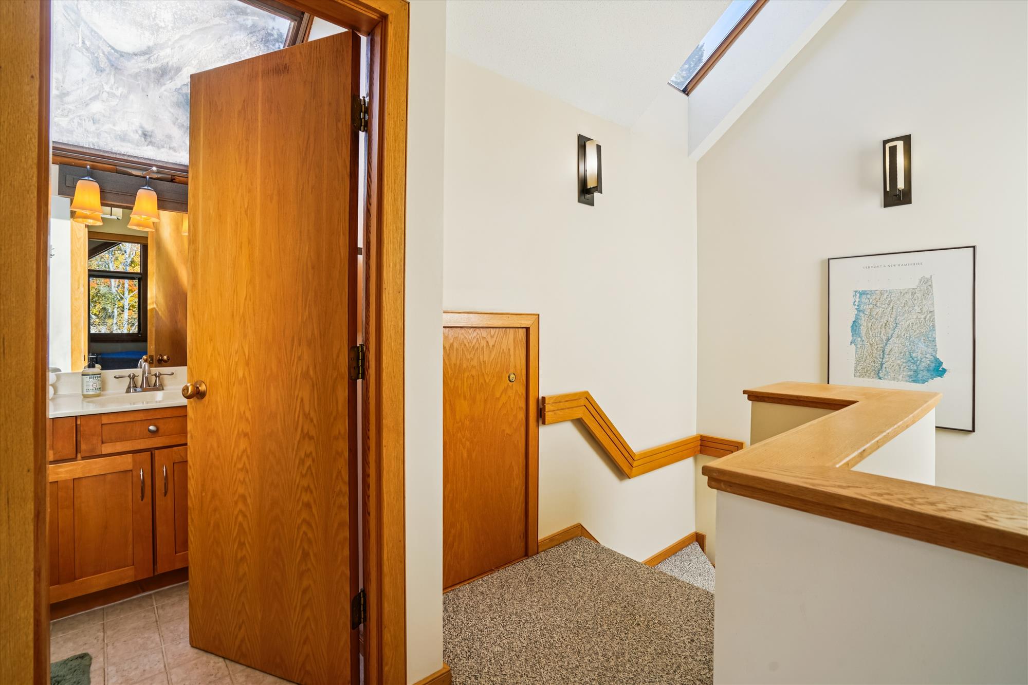 Upper Level Landing