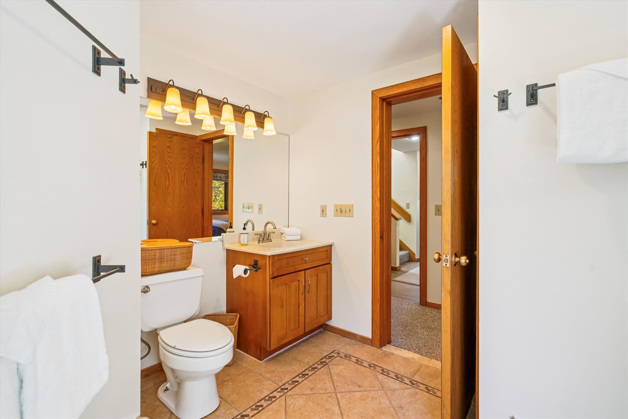 Highridge Condo Unit I3 | Photo 27