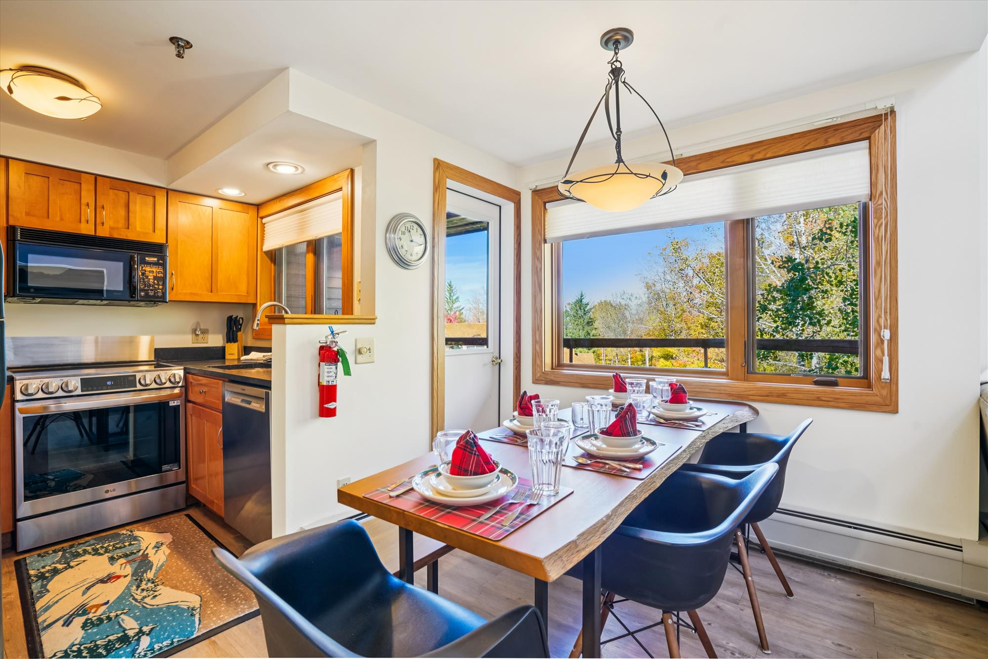 Dining Area with Mountain Views