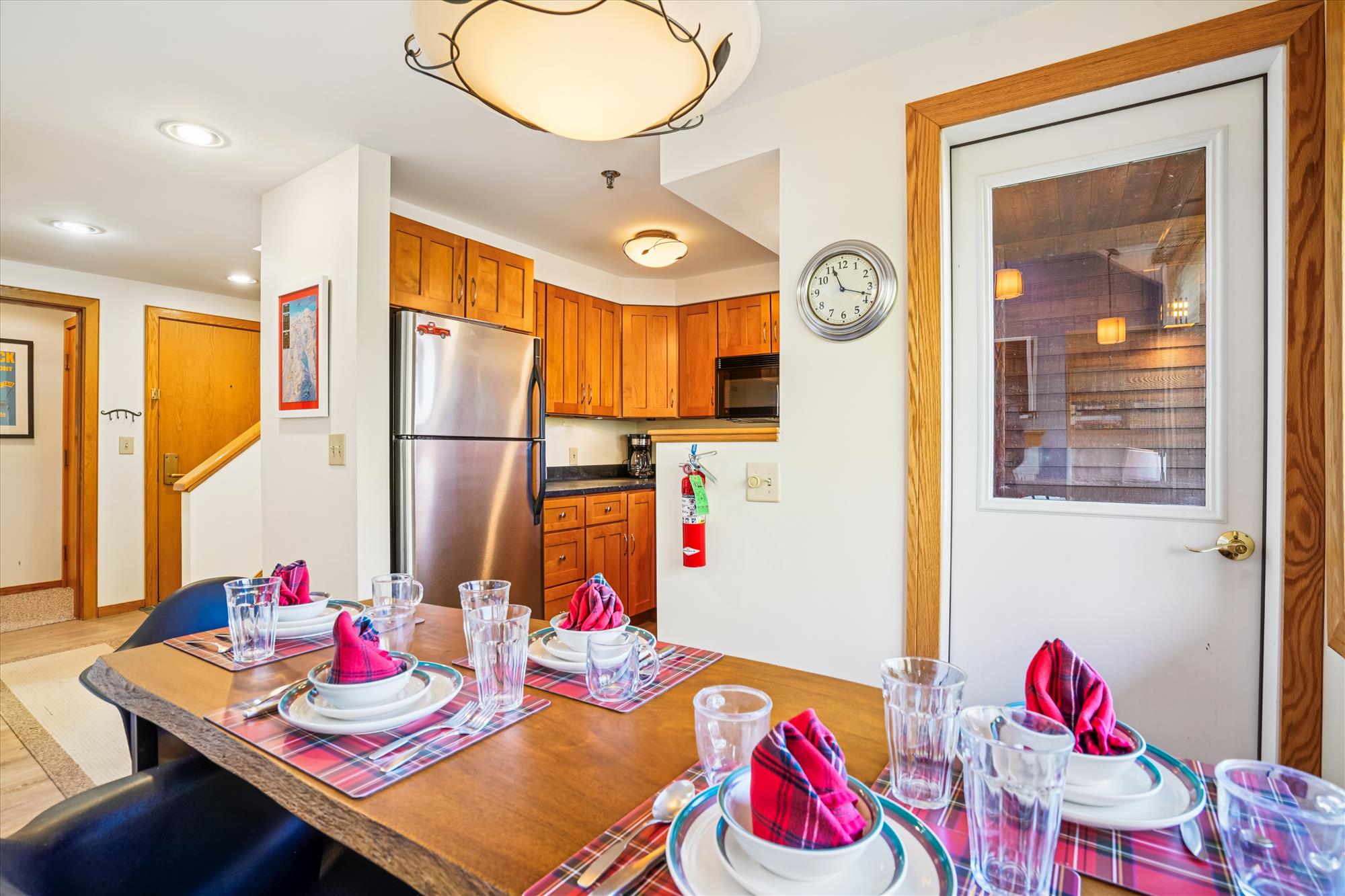 Dining Area for Six
