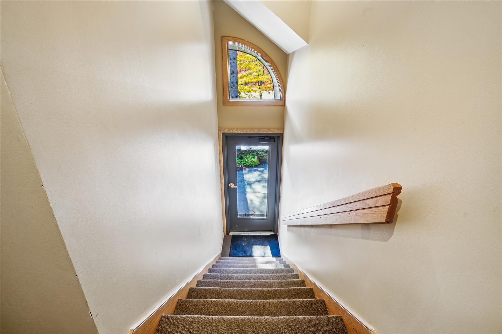Entry Staircase