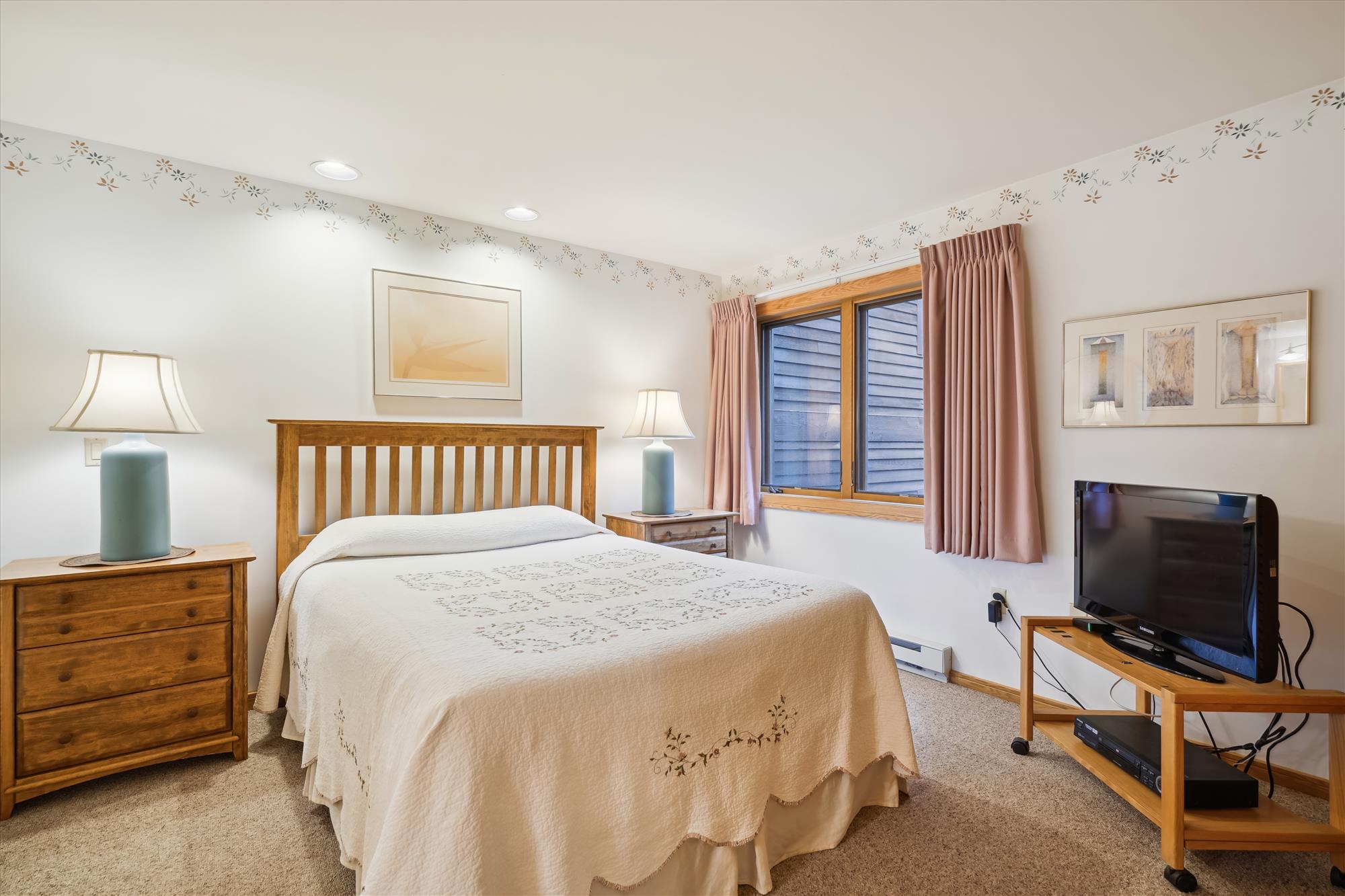 Guest Bedroom with TV