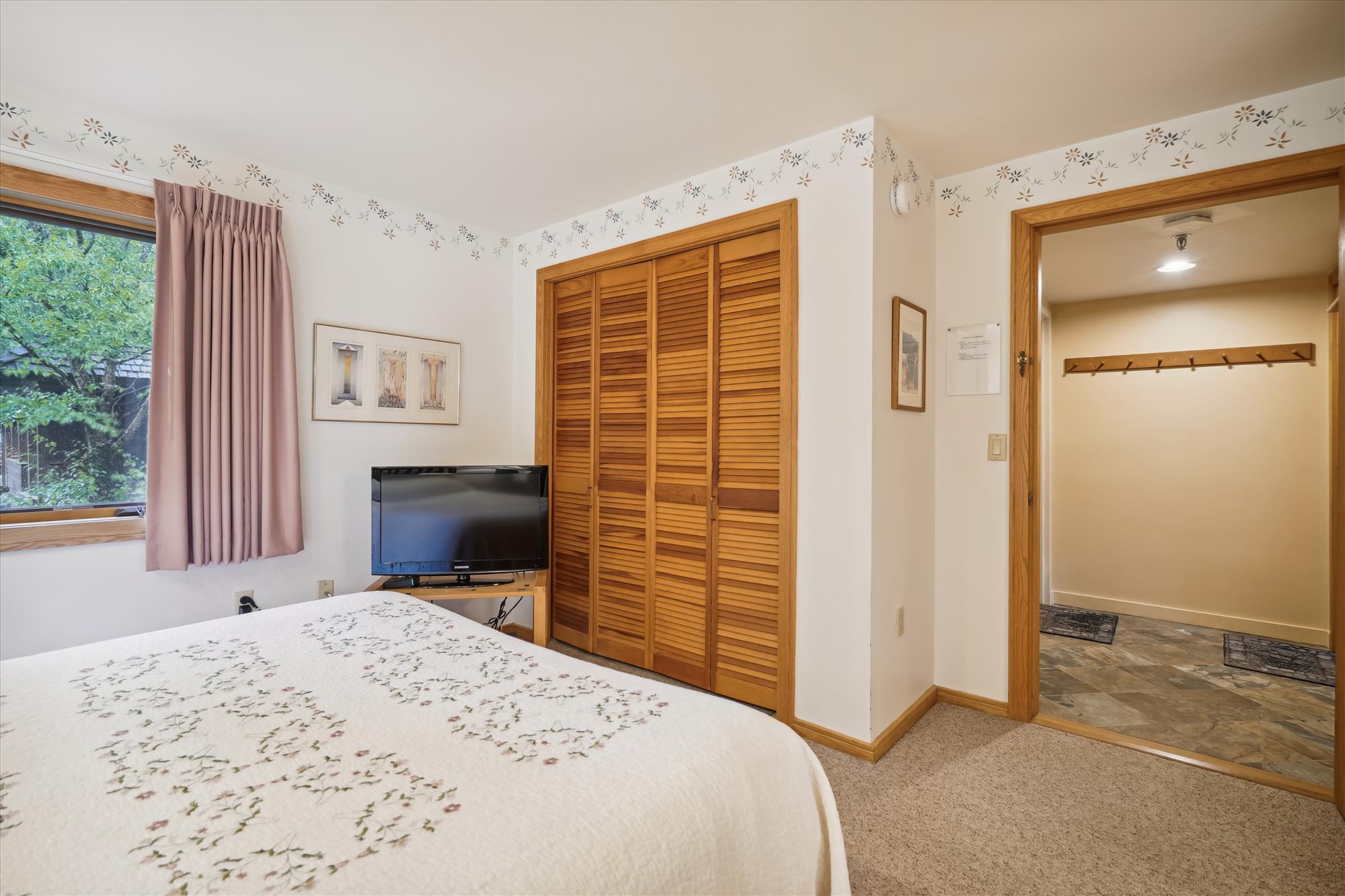 Bedroom with Walk-In Closet