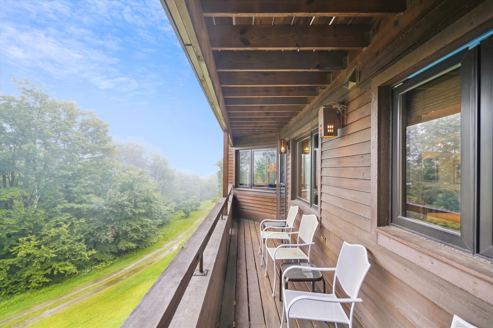 Private Deck