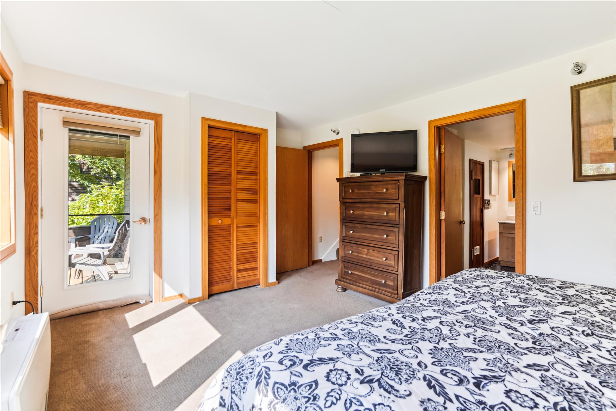 King Bedroom Ensuite View
