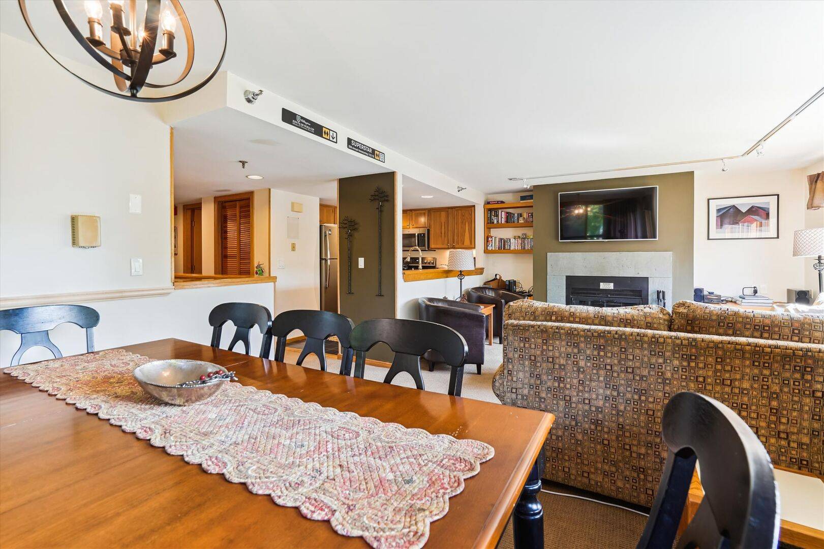 Dining Area for Group Meals