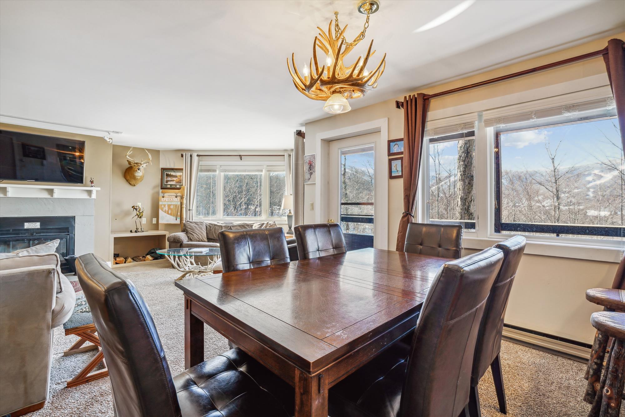 Open Kitchen and Dining with View Access