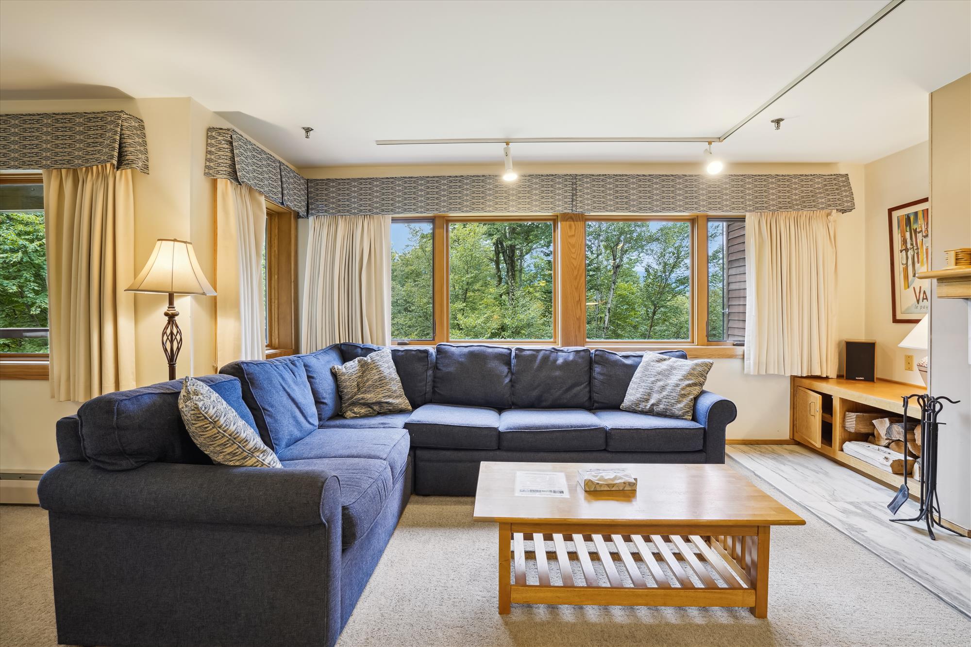 Comfortable Lounge Area