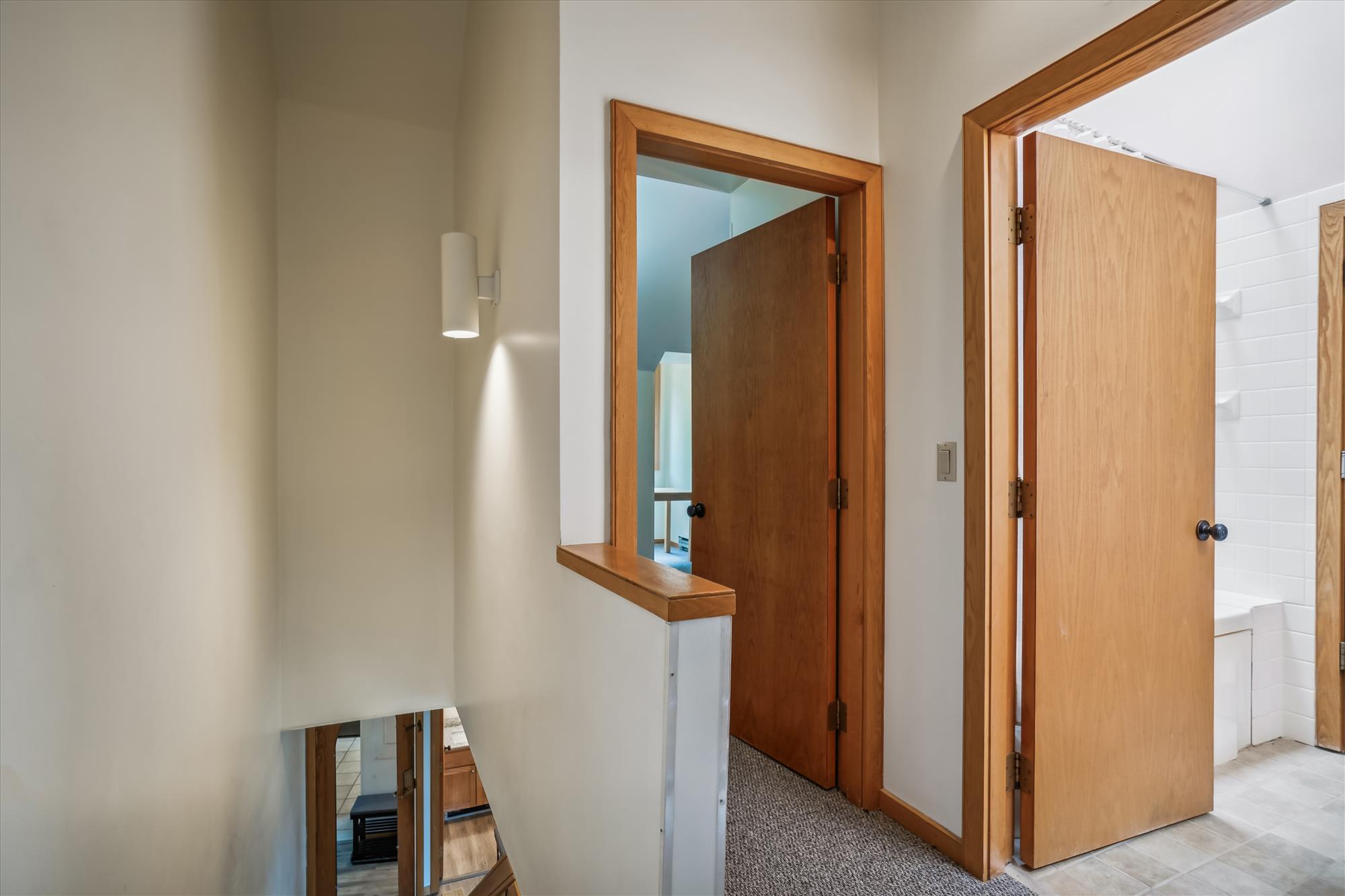 Upper-Level Hallway and Bath Access