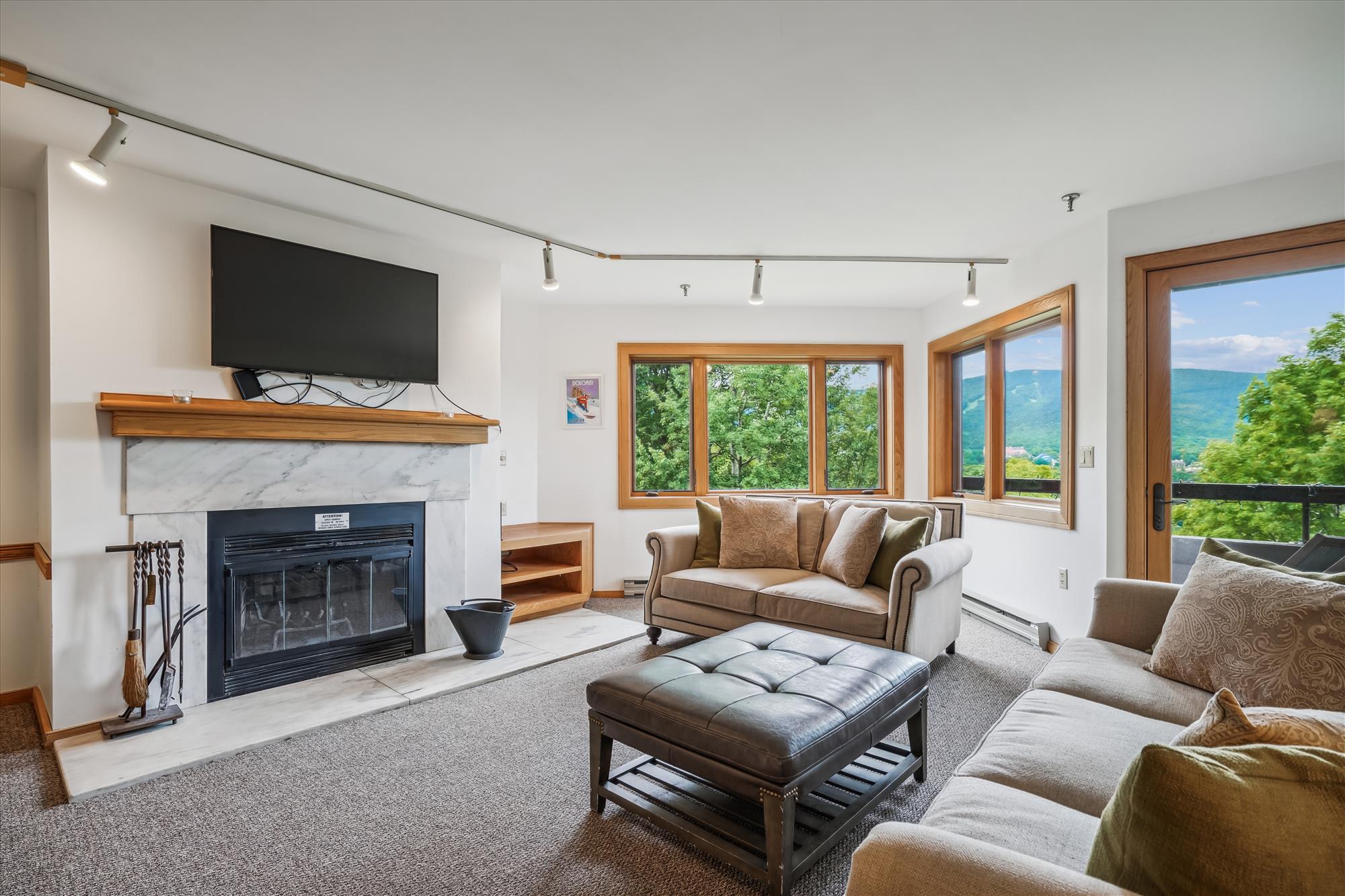 Highridge Condo Unit B10