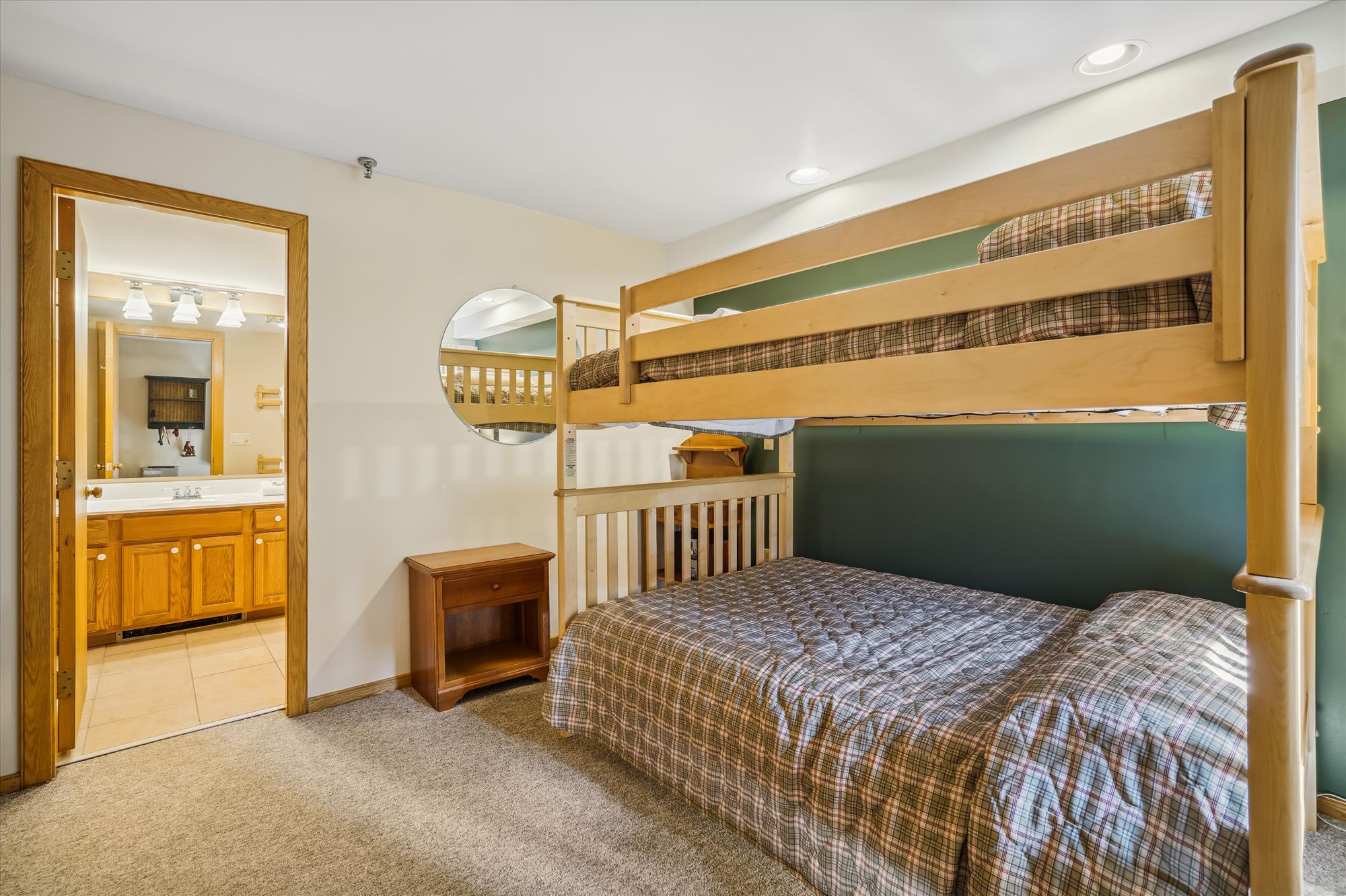 Bunk Room with Ensuite Access