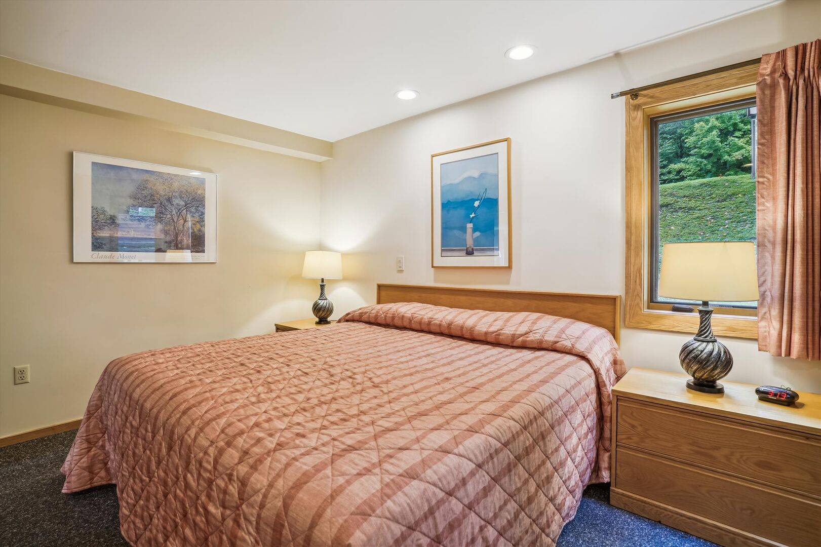 Wake Up to Woodland Views