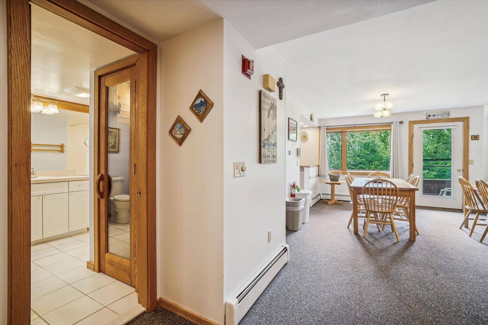 An Easy-Flowing Floor Plan