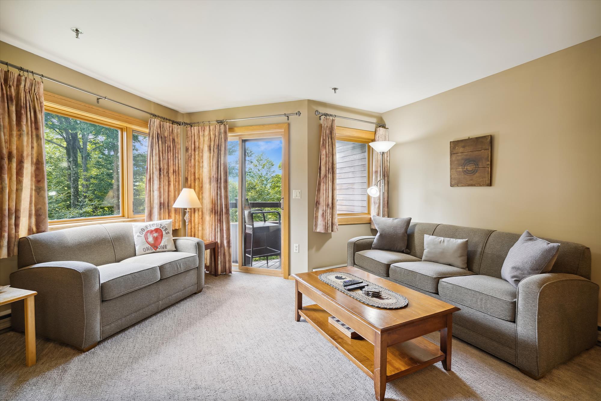 Highridge Condo Unit B4